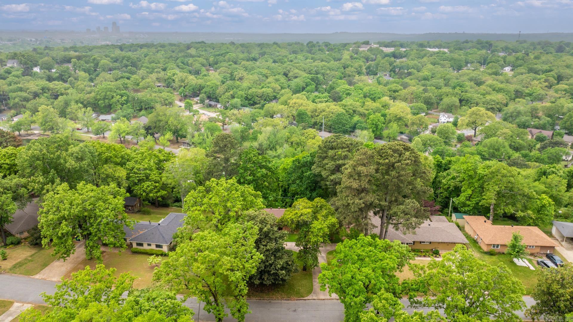 3747 Lakeview  North Little Rock, AR