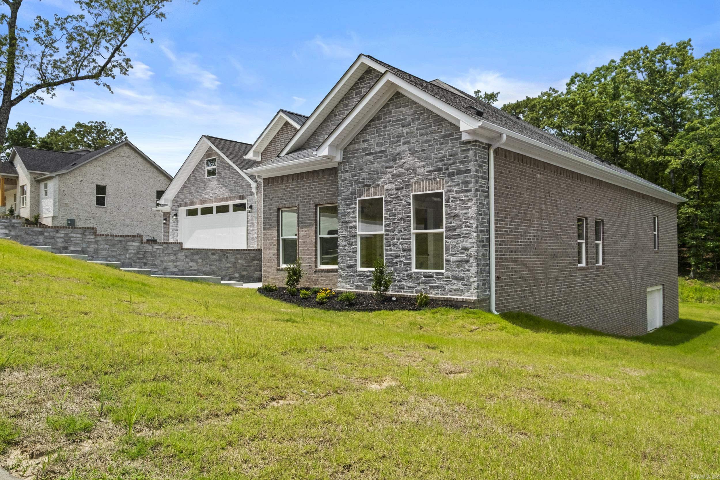 8552 Rapid Water Dr Sherwood, AR 72120