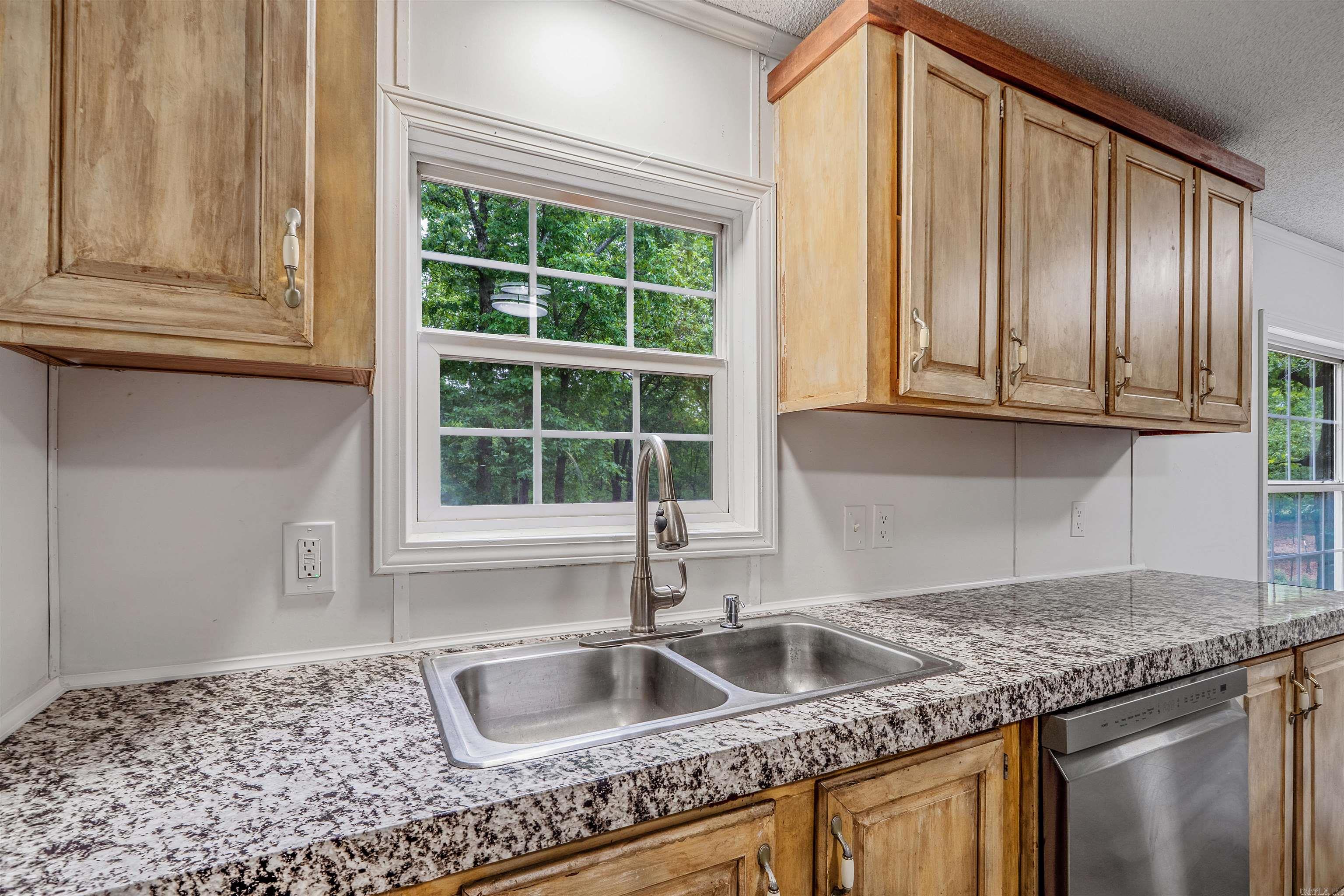 1320 W Justice  Cabot, AR