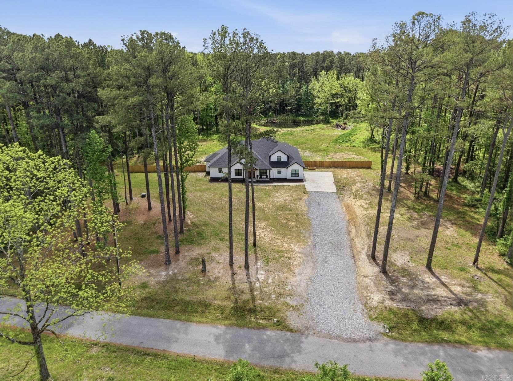 27625 Oak  Hensley, AR