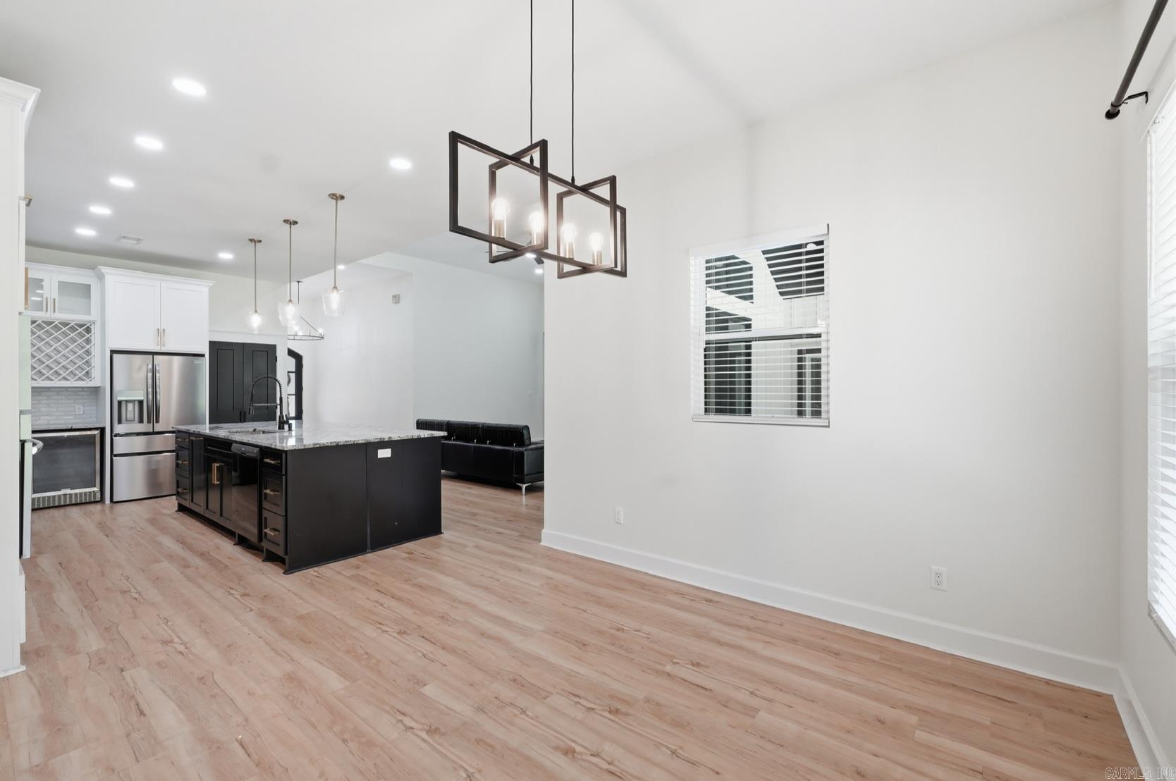 27625 Oak  Hensley, AR