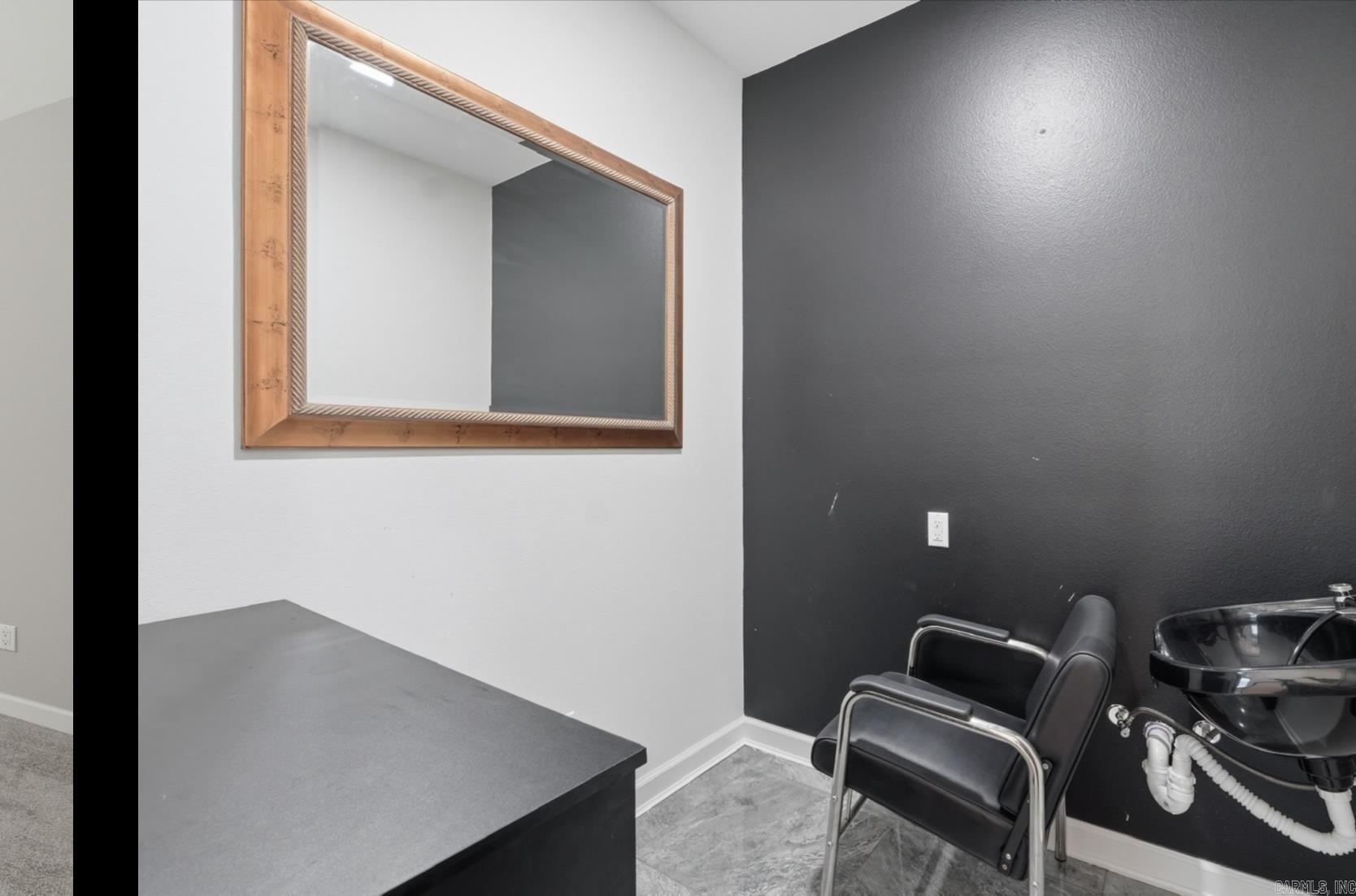 27625 Oak  Hensley, AR