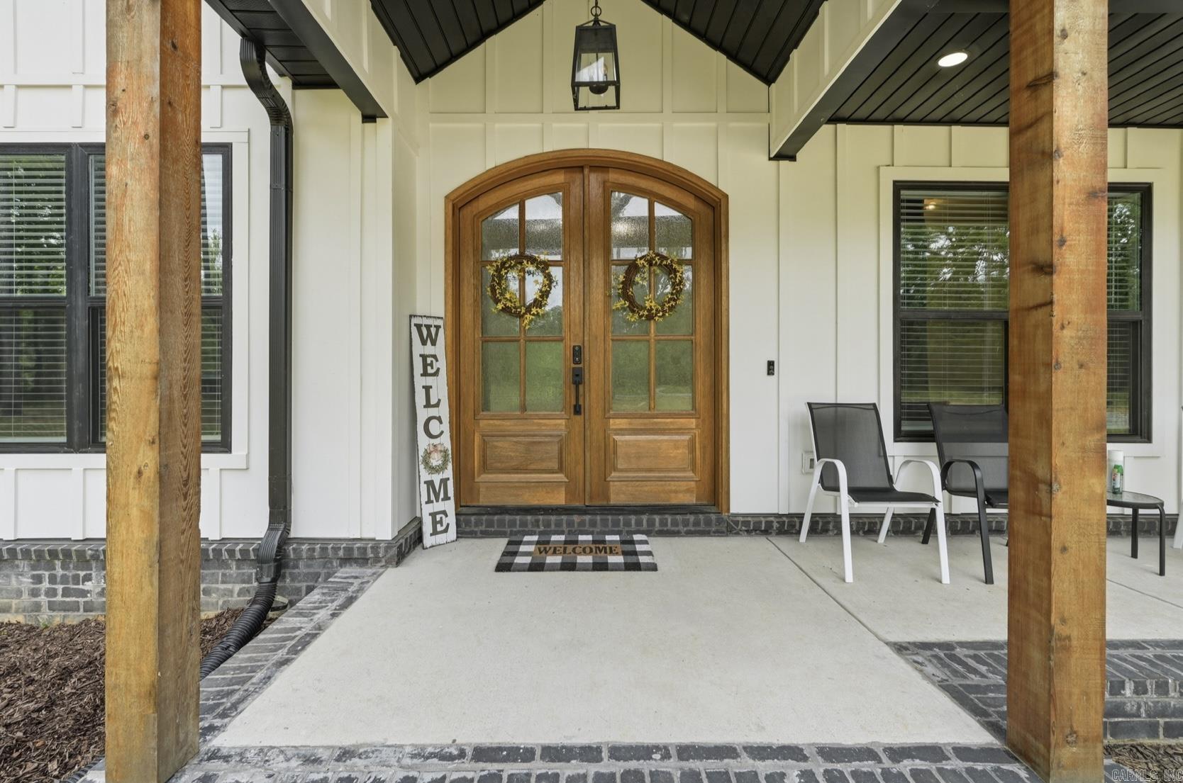 27625 Oak  Hensley, AR