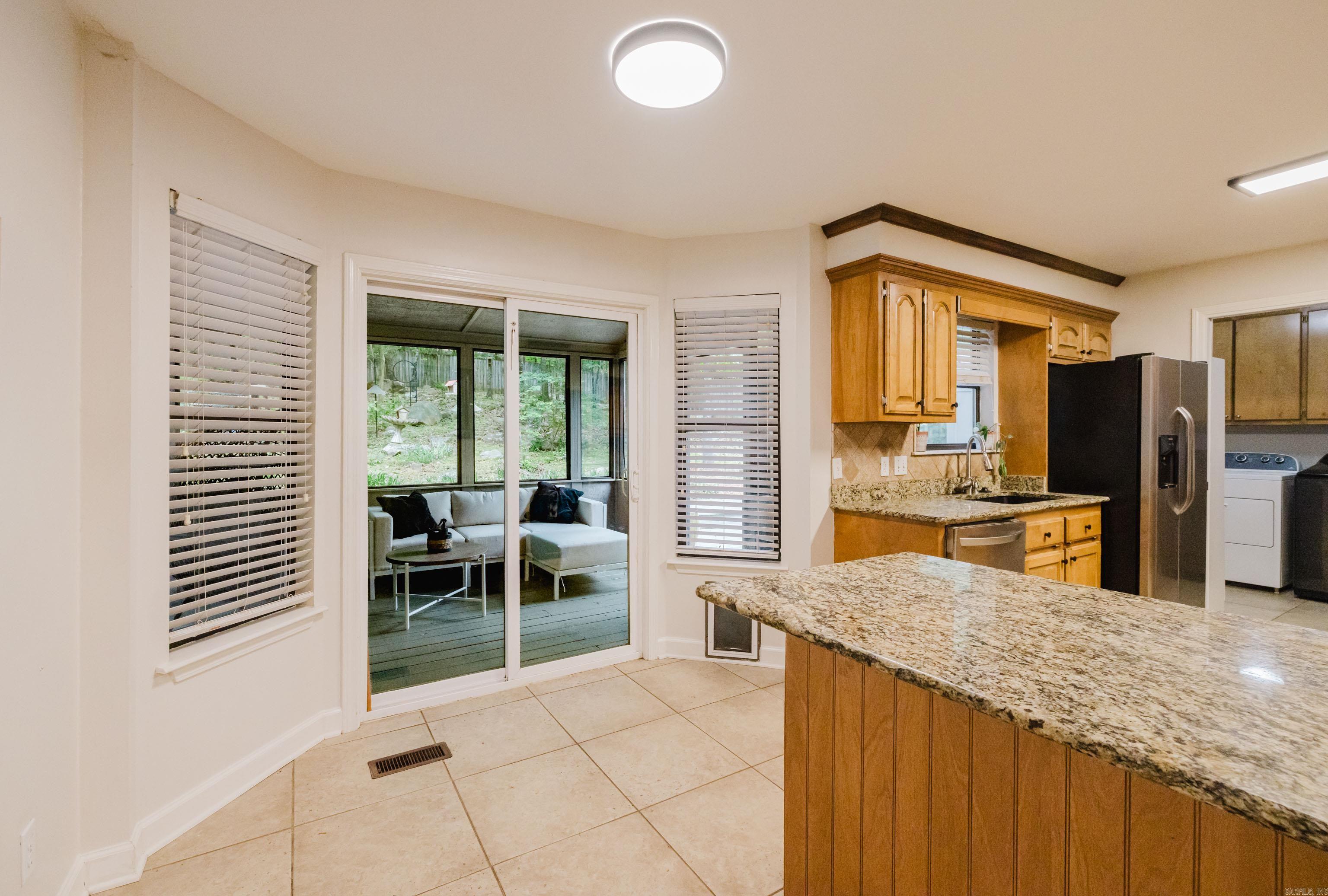 9 Yukon  Maumelle, AR