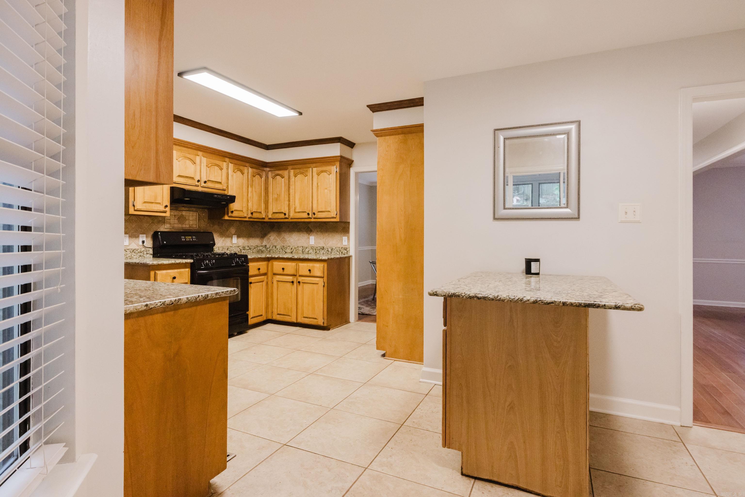 9 Yukon  Maumelle, AR