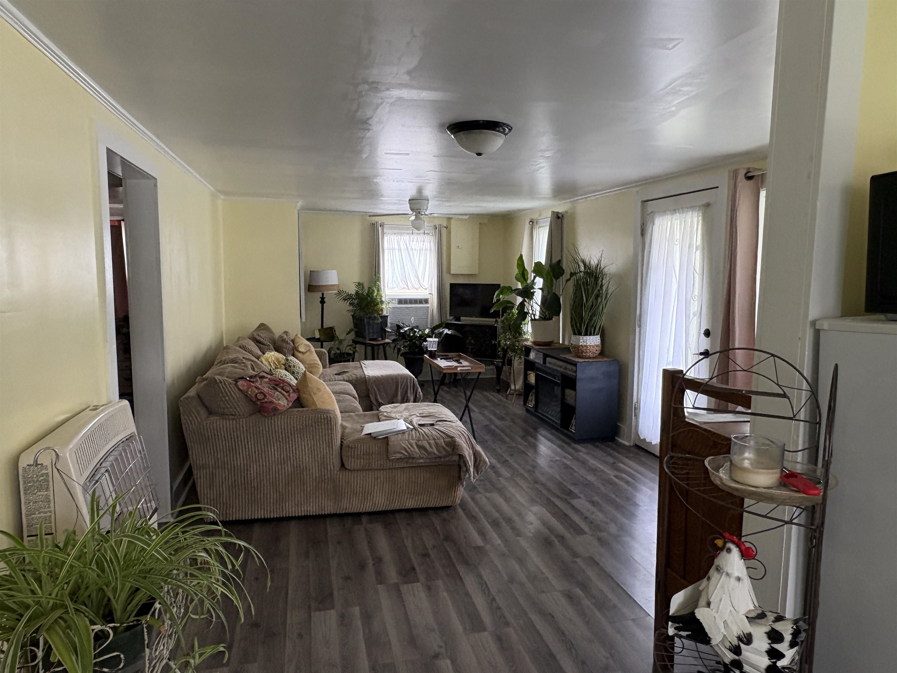 631 E Castleberry Street  Piggott, AR