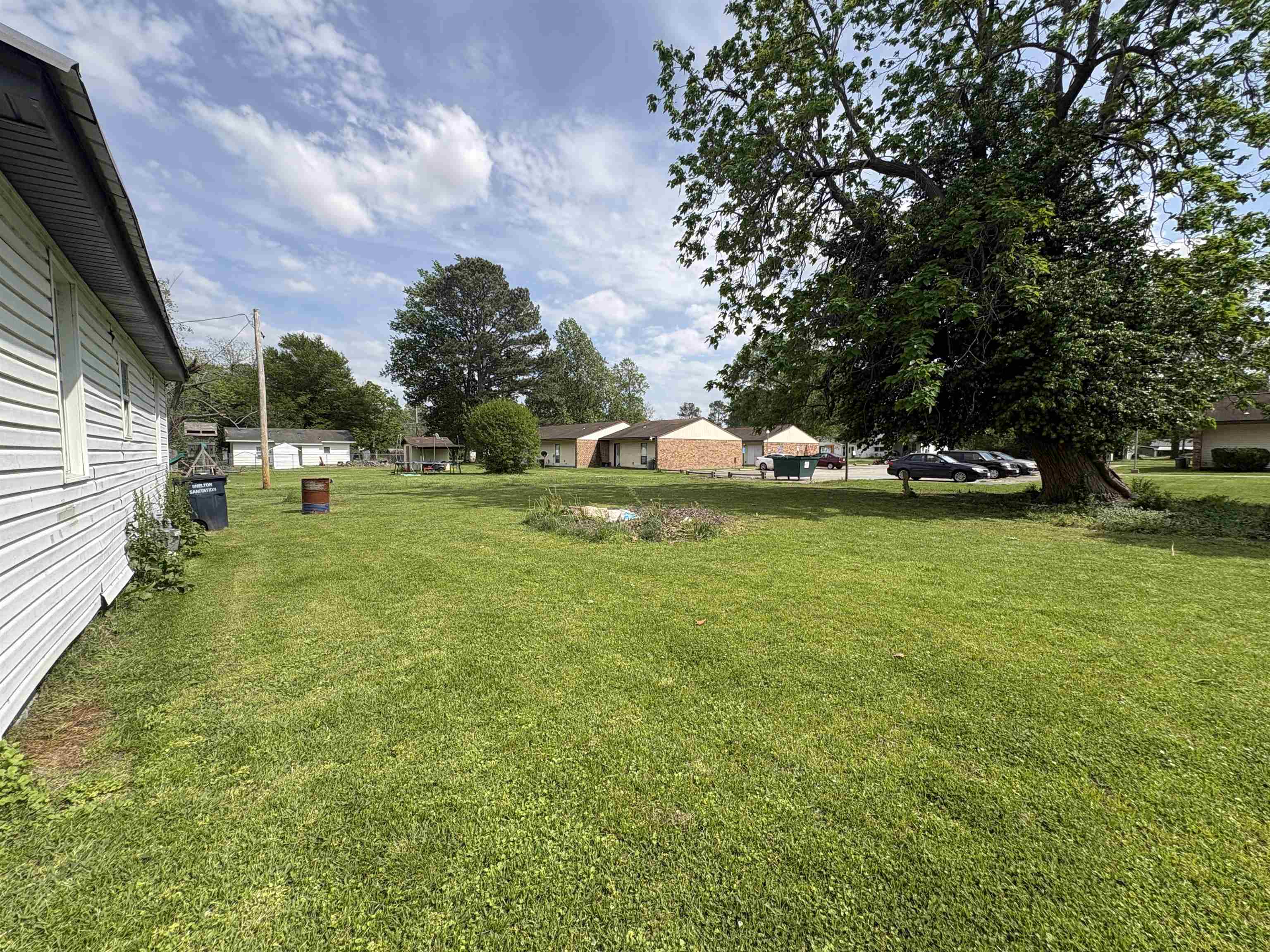 631 E Castleberry Street  Piggott, AR