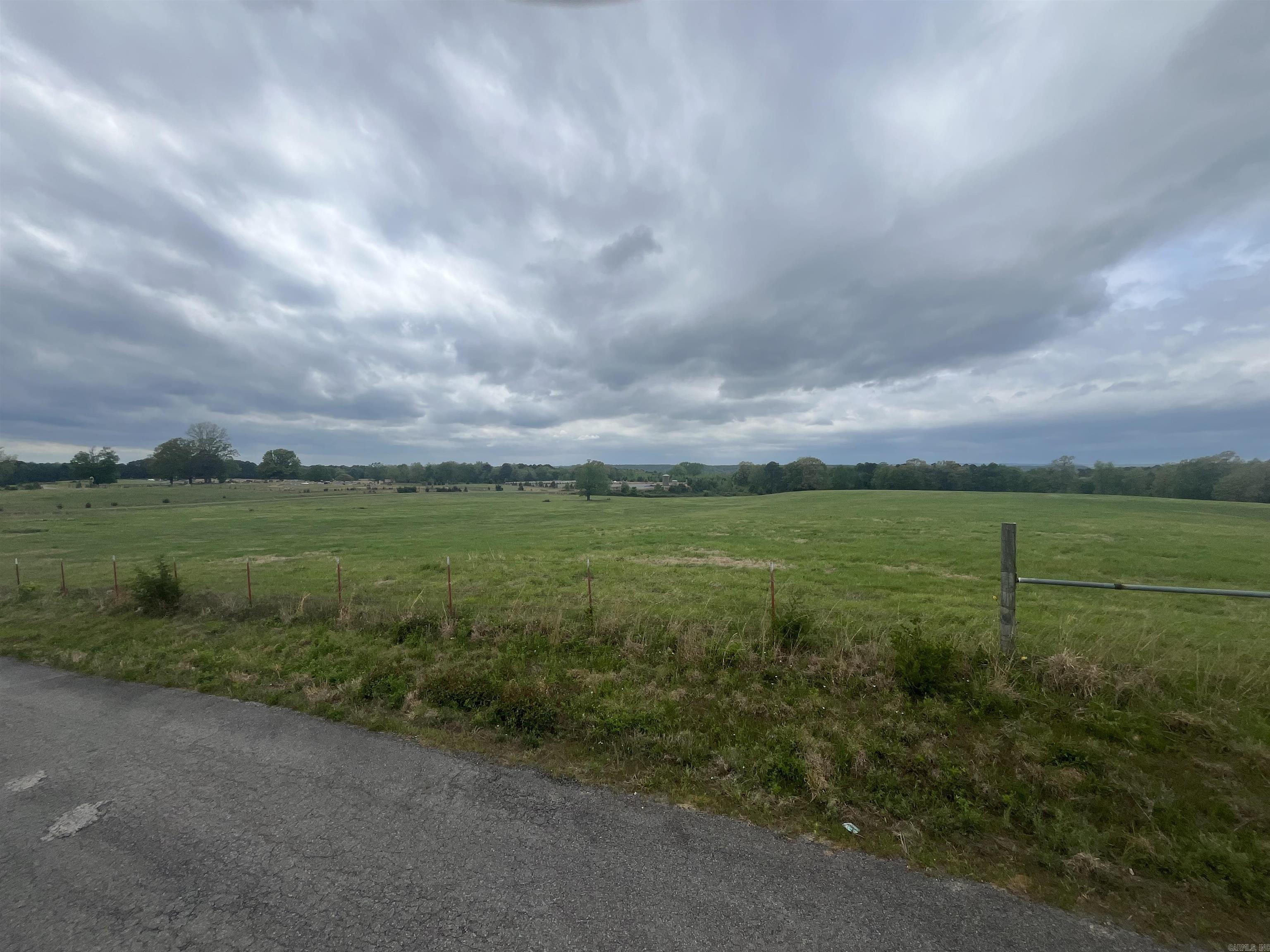 00 Spires Rd  Damascus, AR