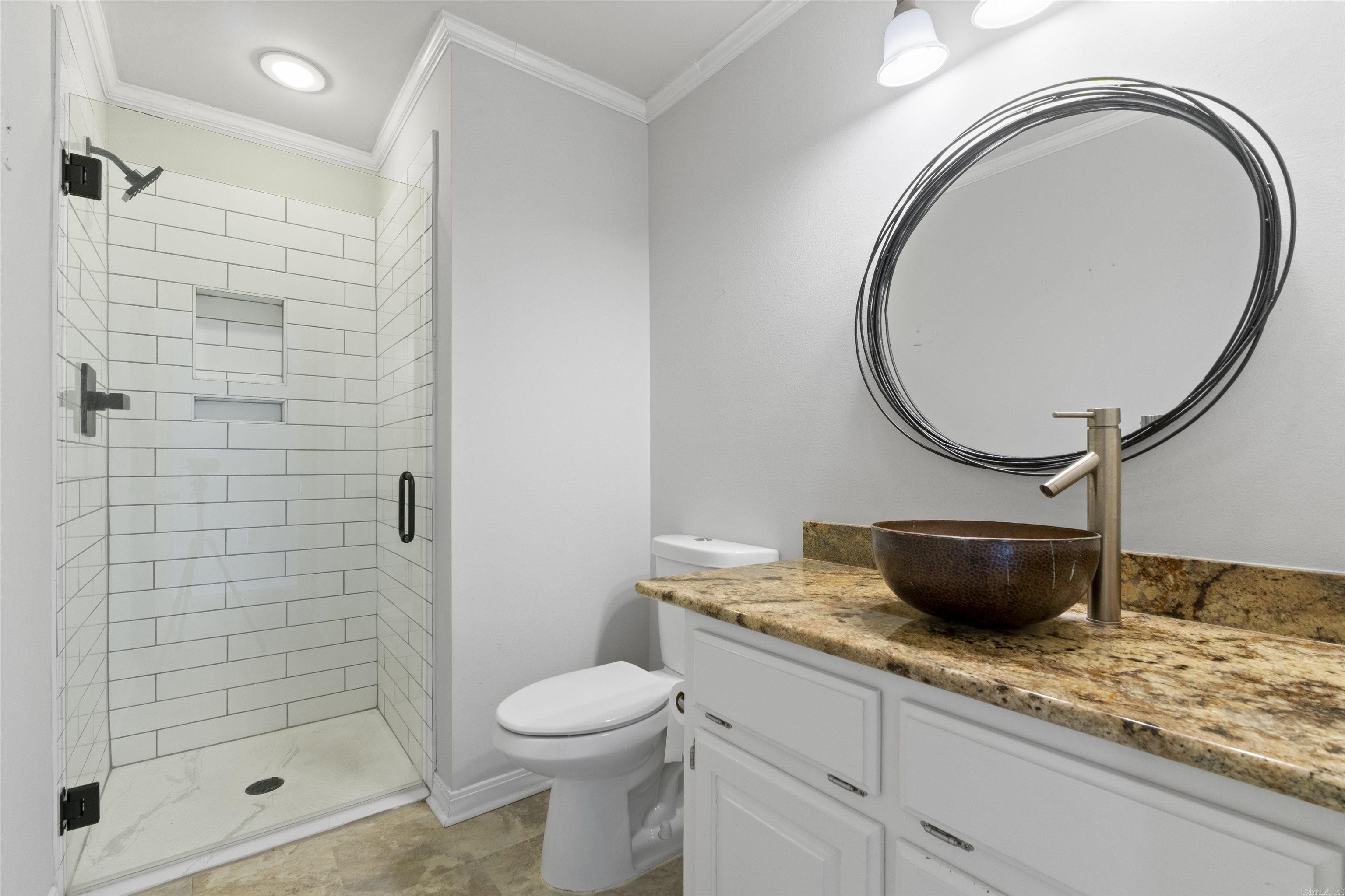 8 Riverwood  Maumelle, AR