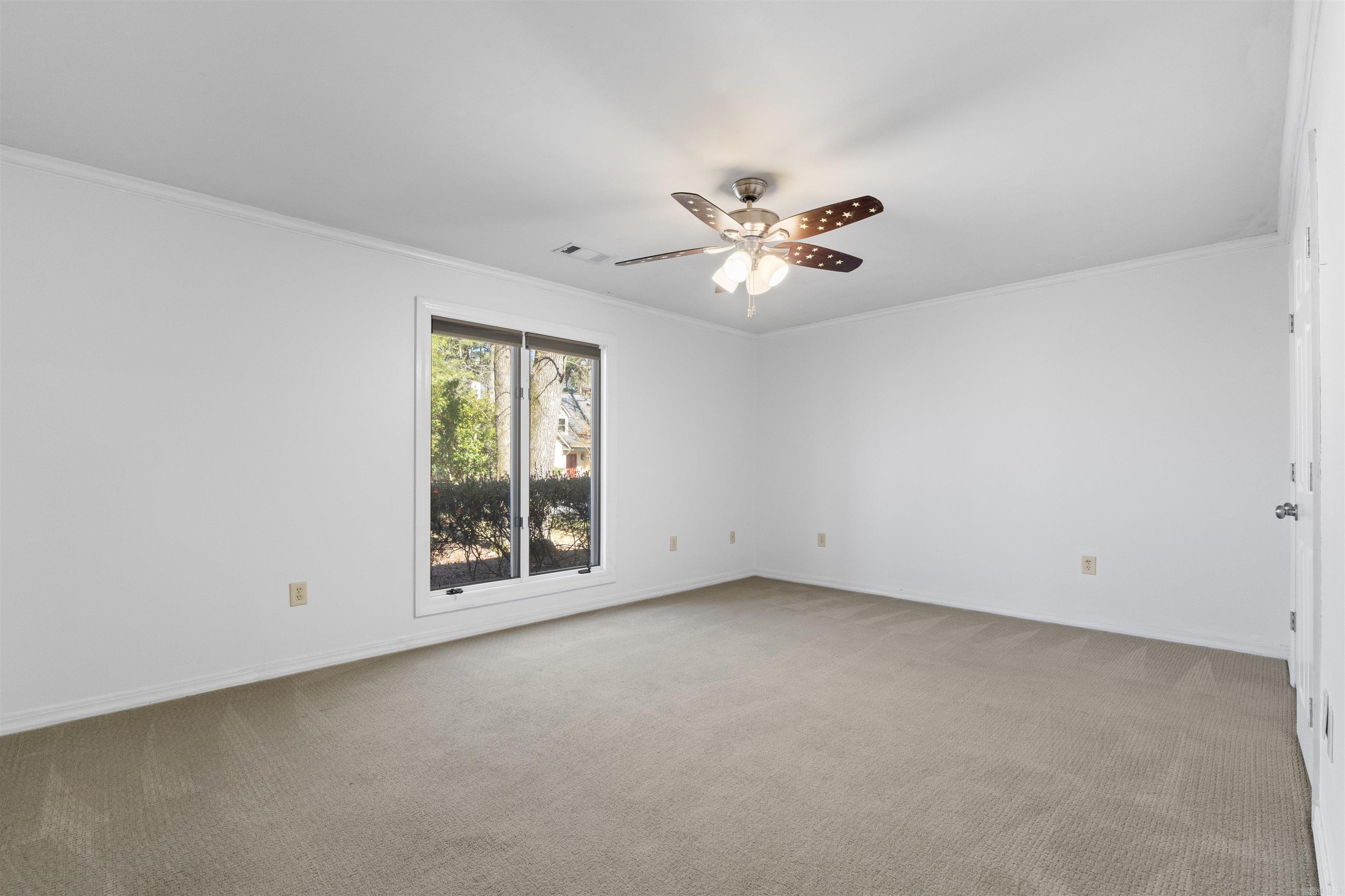 8 Riverwood  Maumelle, AR