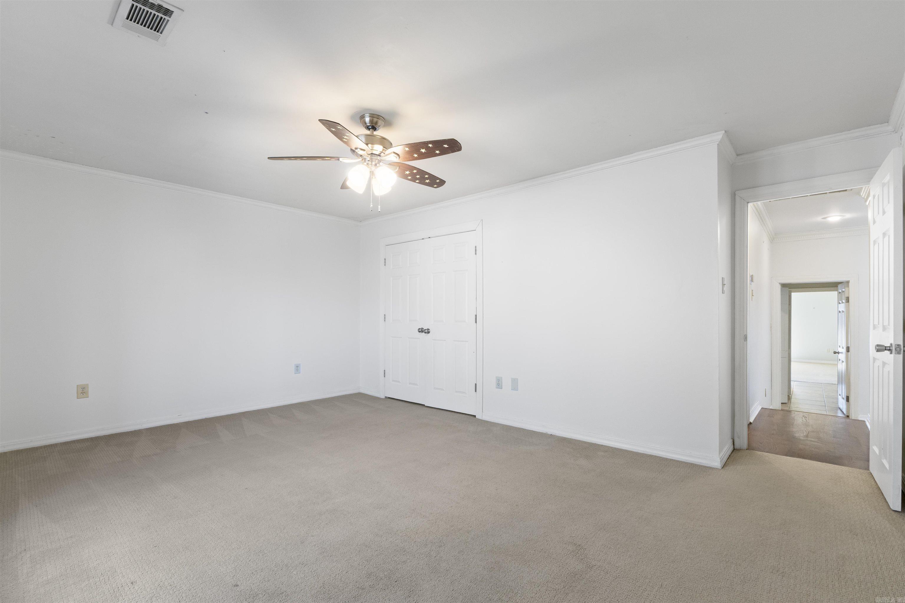 8 Riverwood  Maumelle, AR