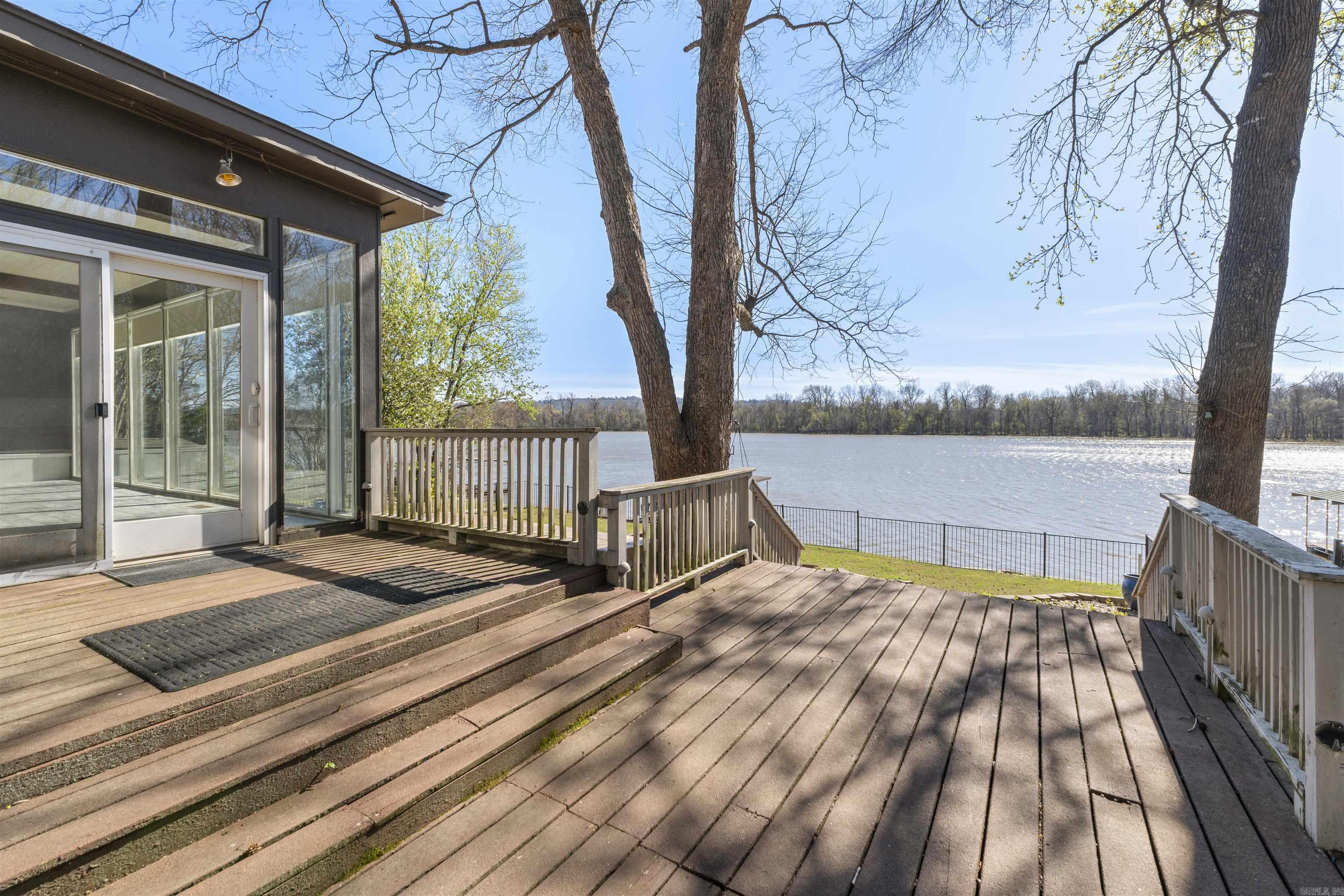 8 Riverwood  Maumelle, AR