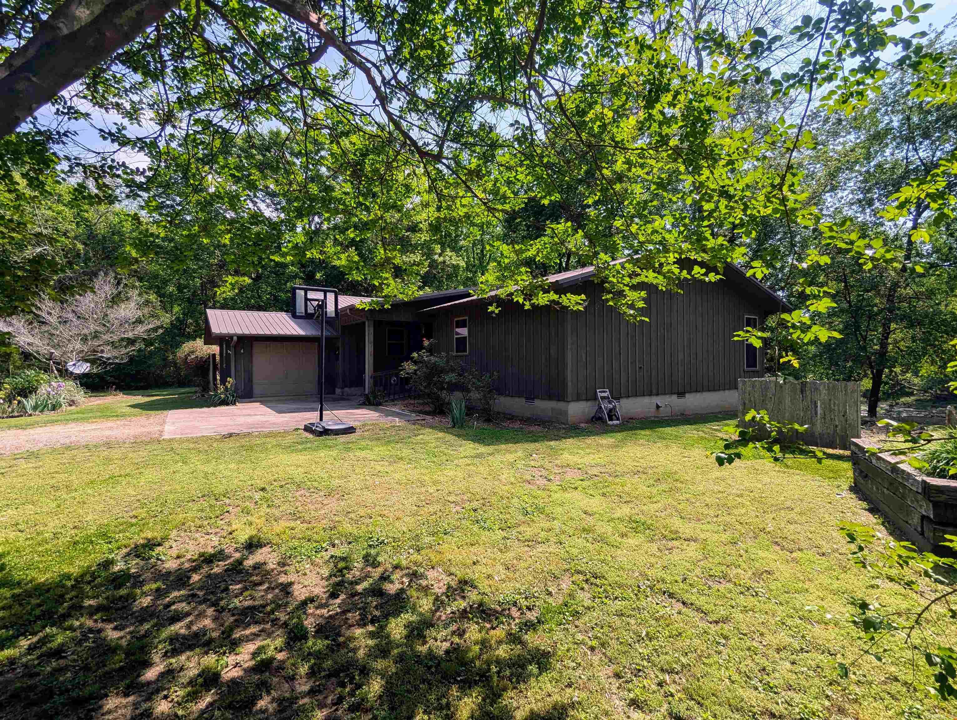 279 River  Heber Springs, AR