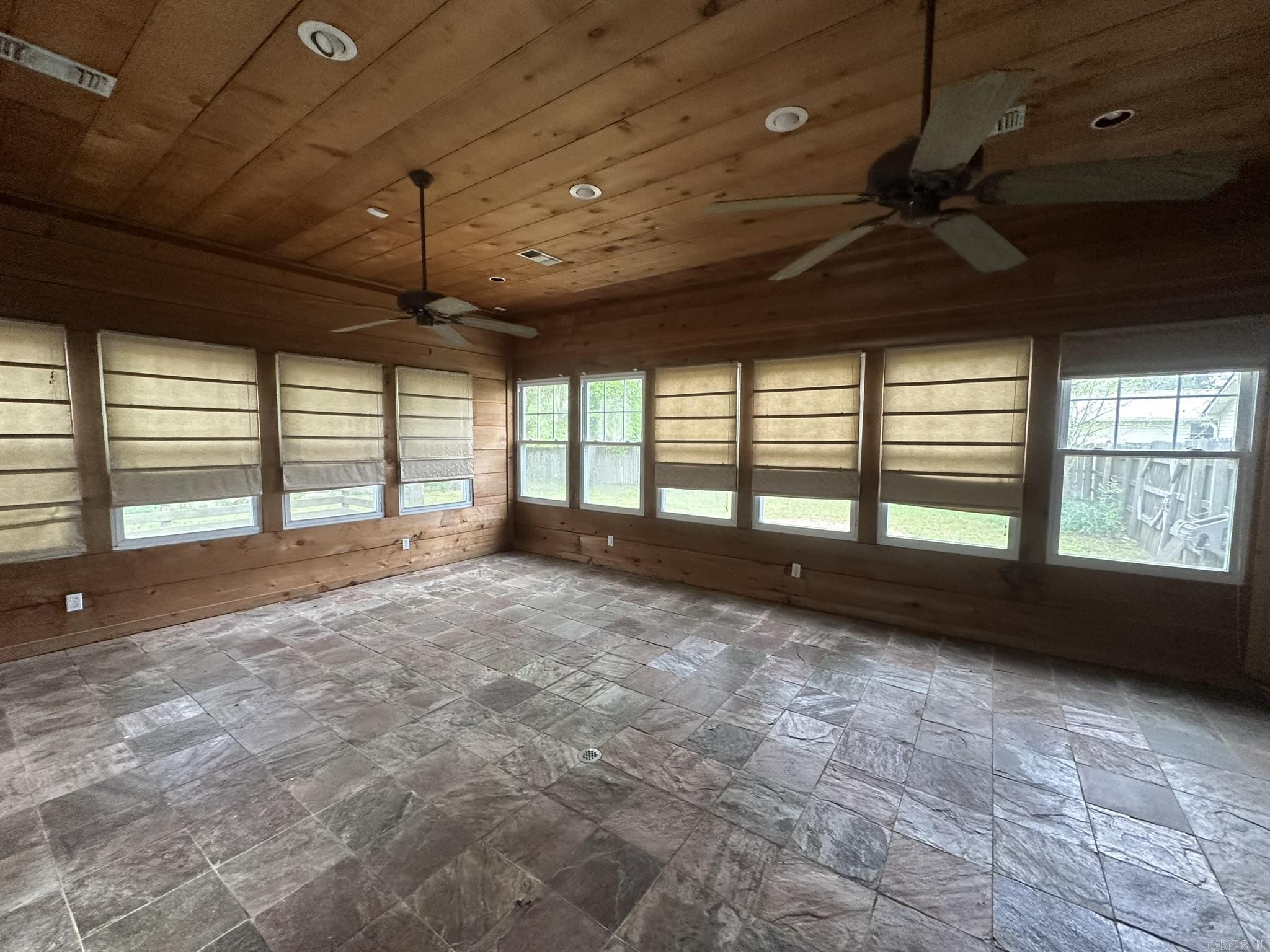 104 S Gannaway  Warren, AR