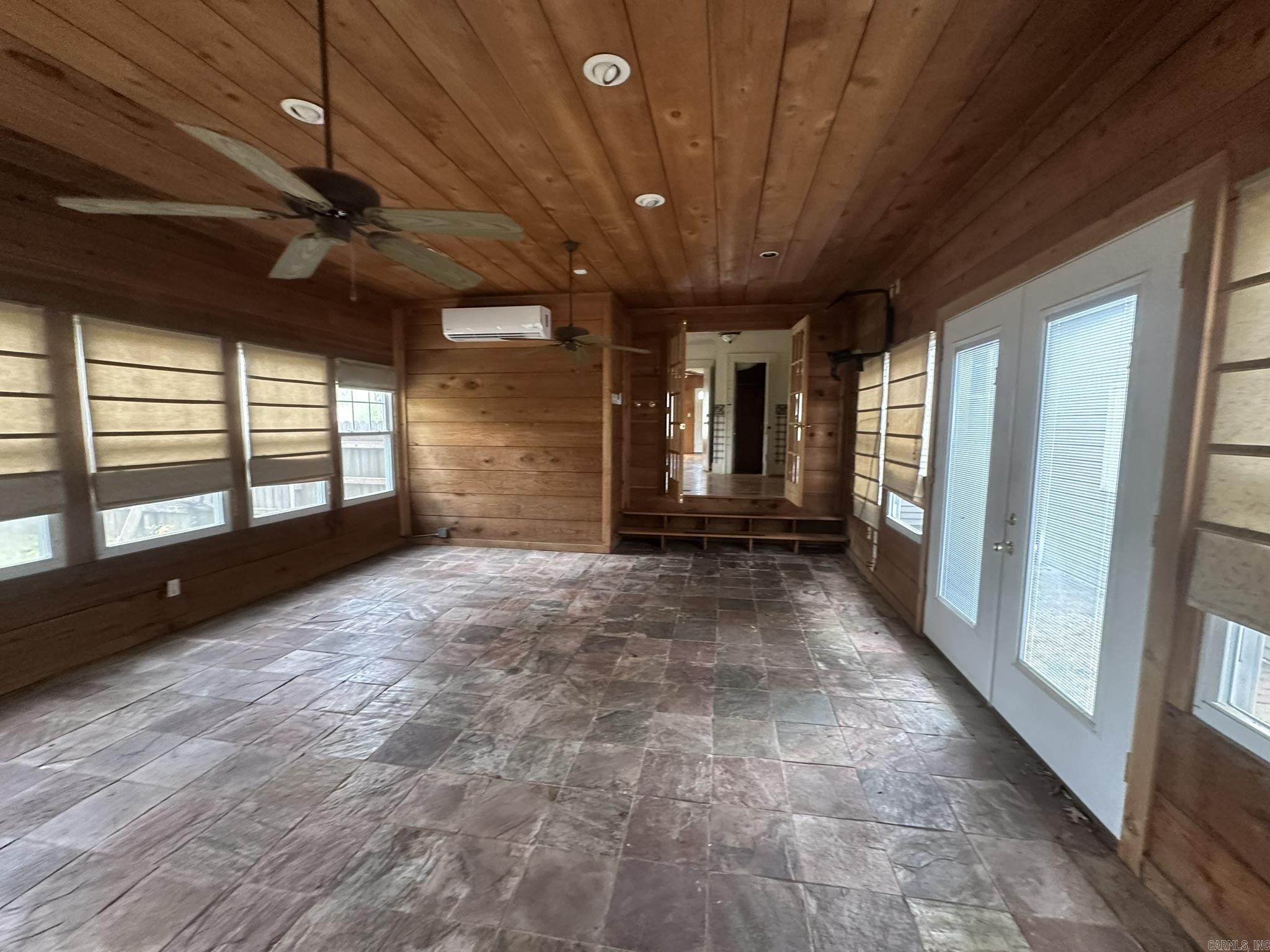 104 S Gannaway  Warren, AR