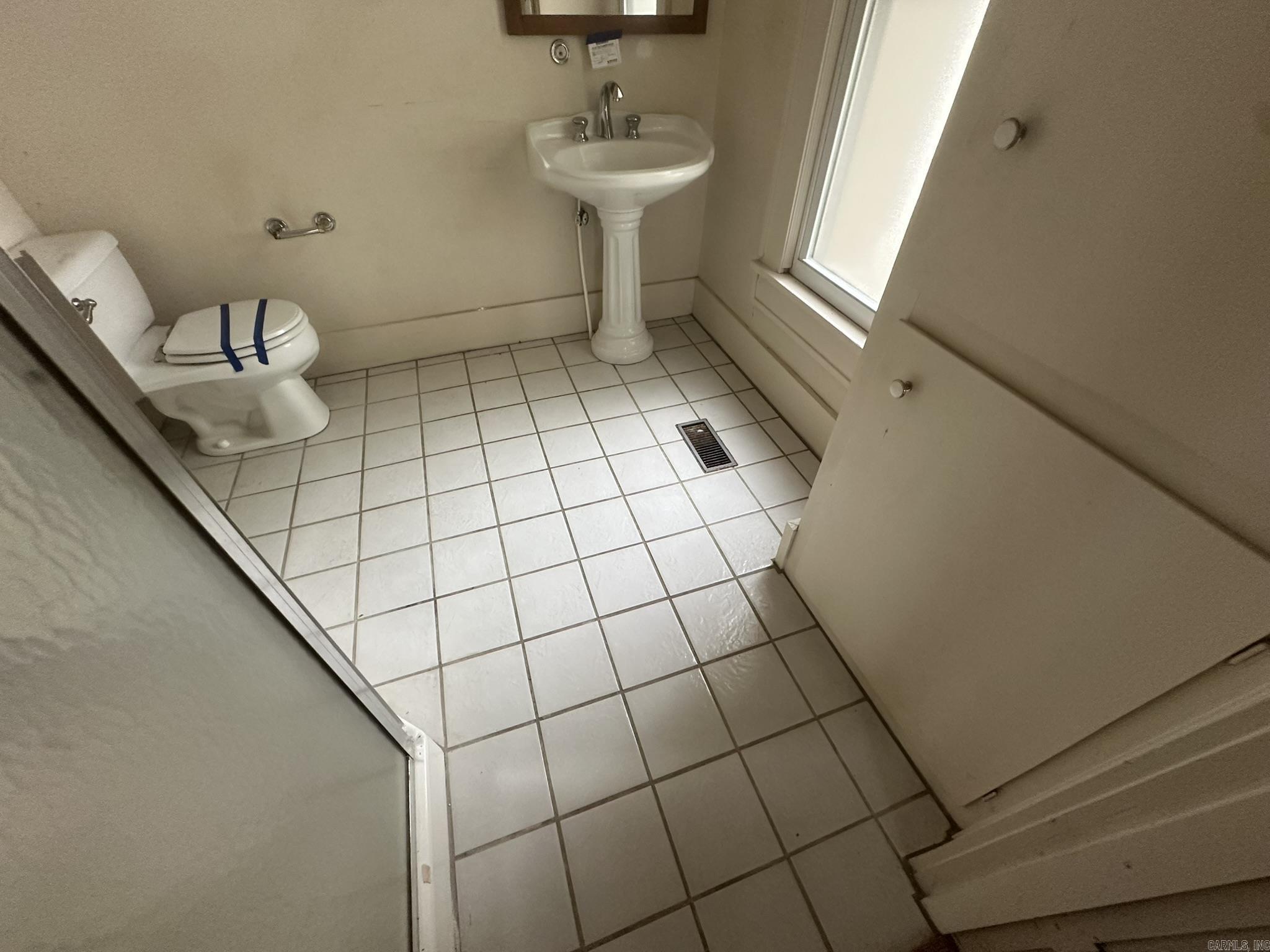 104 S Gannaway  Warren, AR