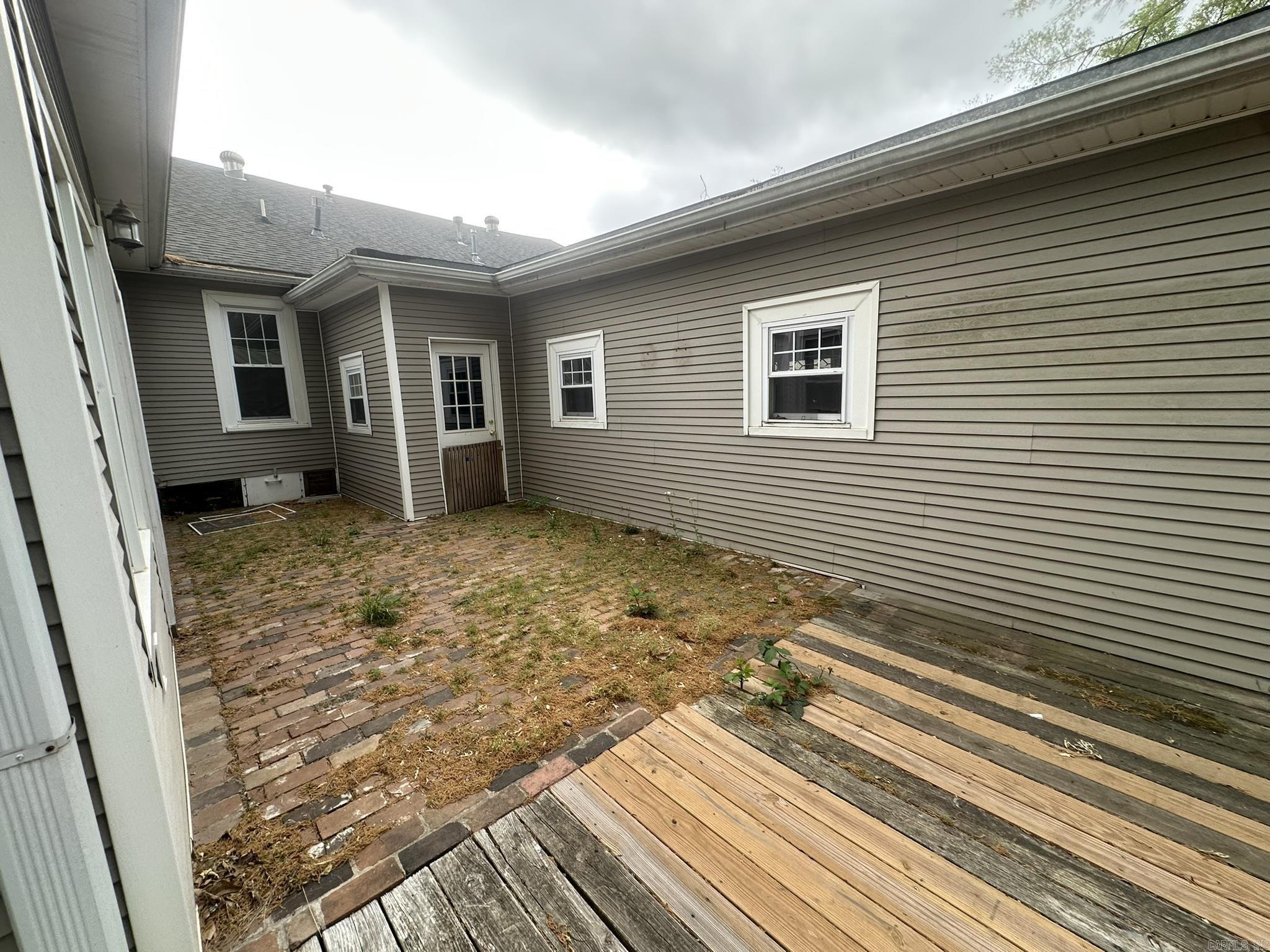 104 S Gannaway  Warren, AR