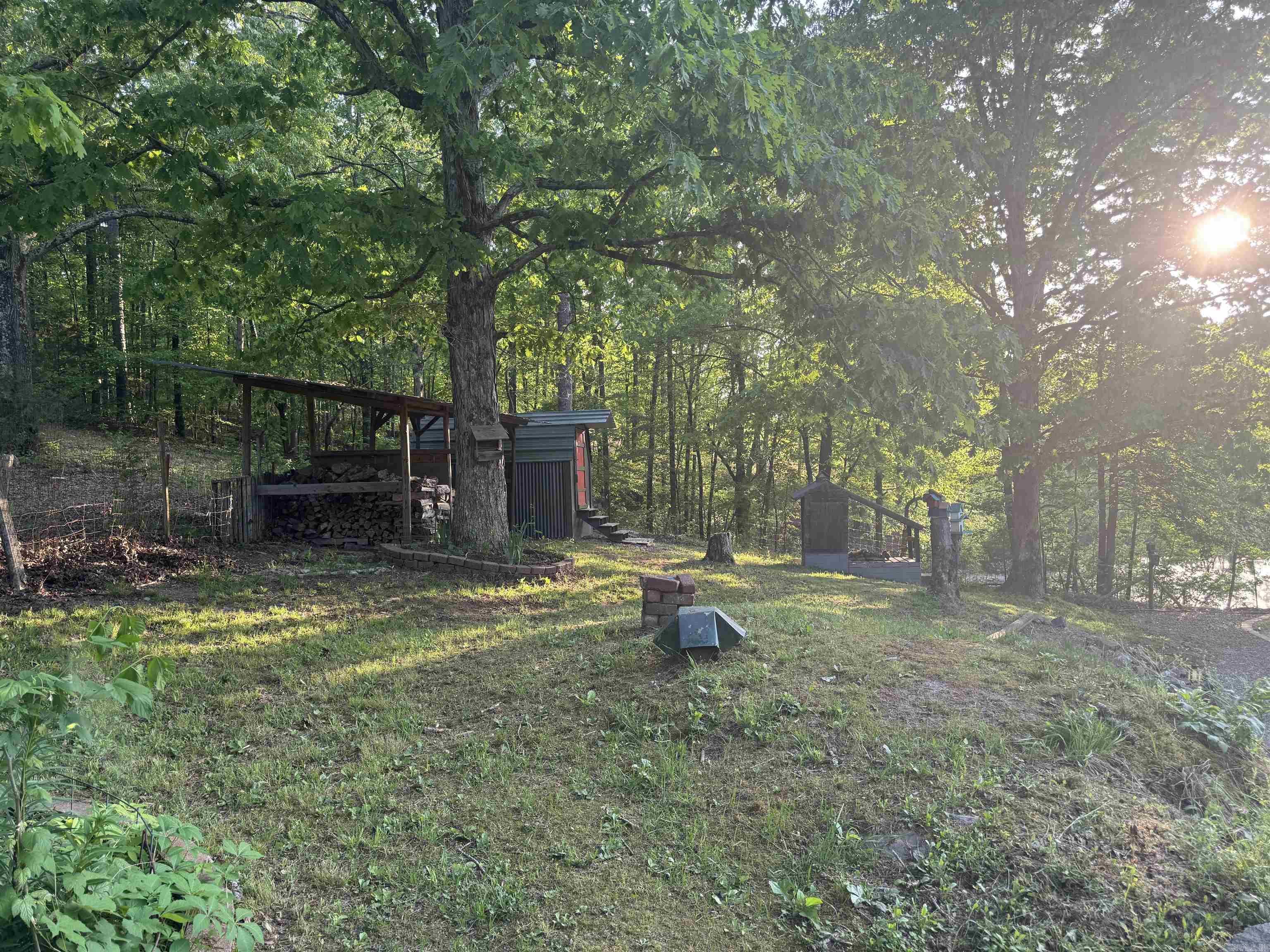 6902 Spring  Lonsdale, AR