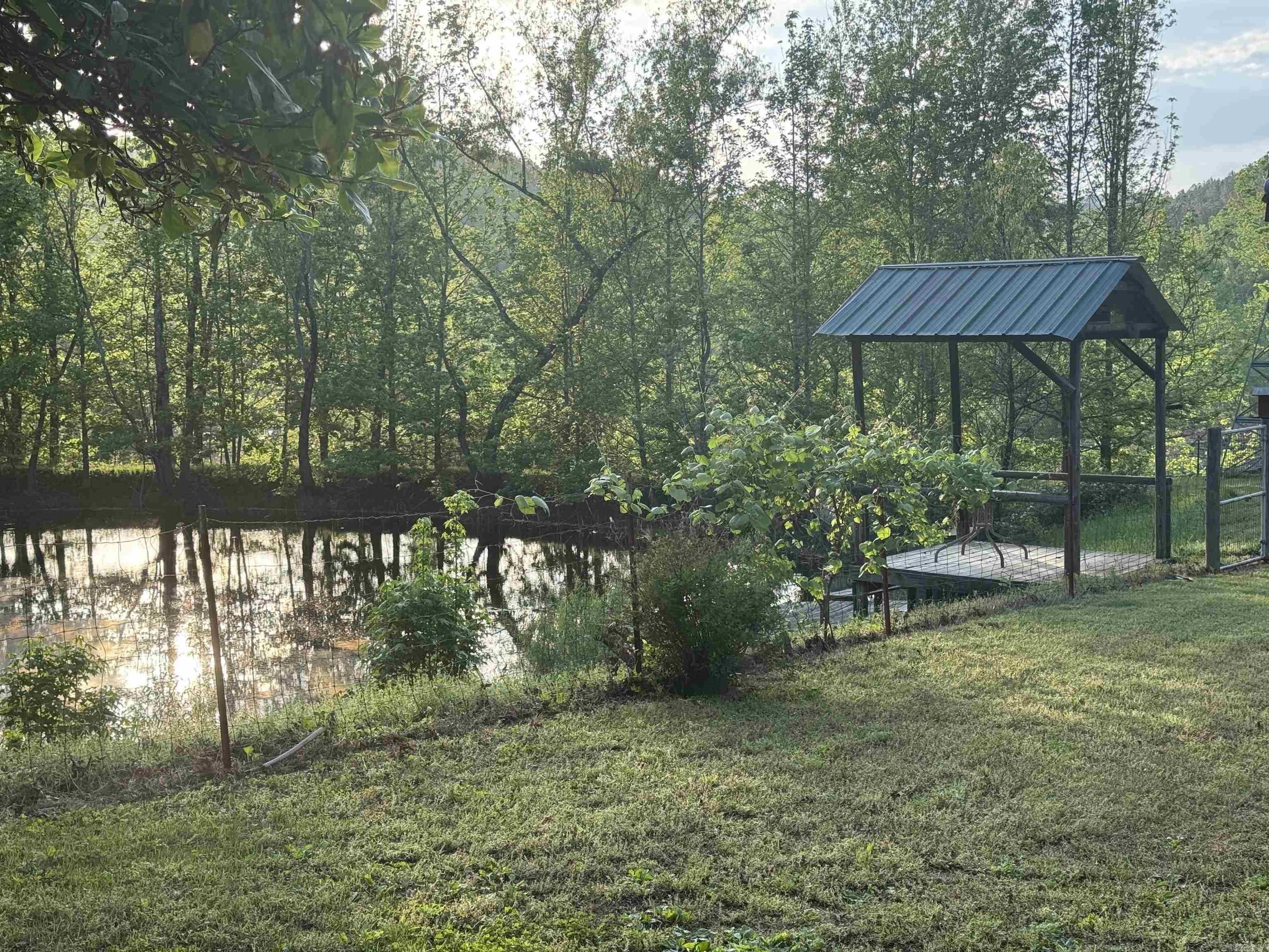 6902 Spring  Lonsdale, AR