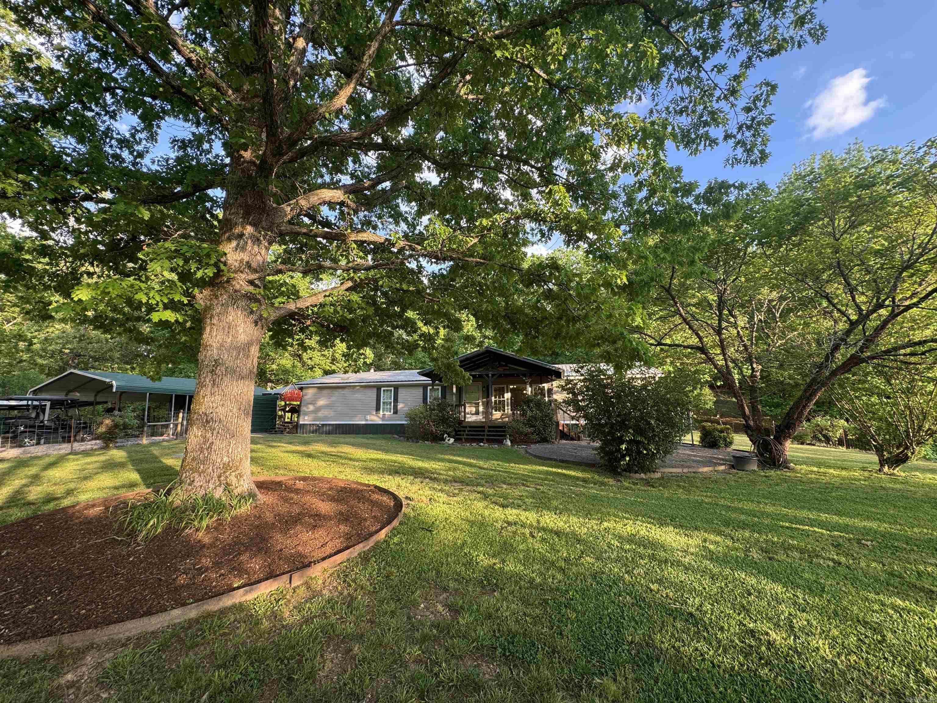 6902 Spring  Lonsdale, AR