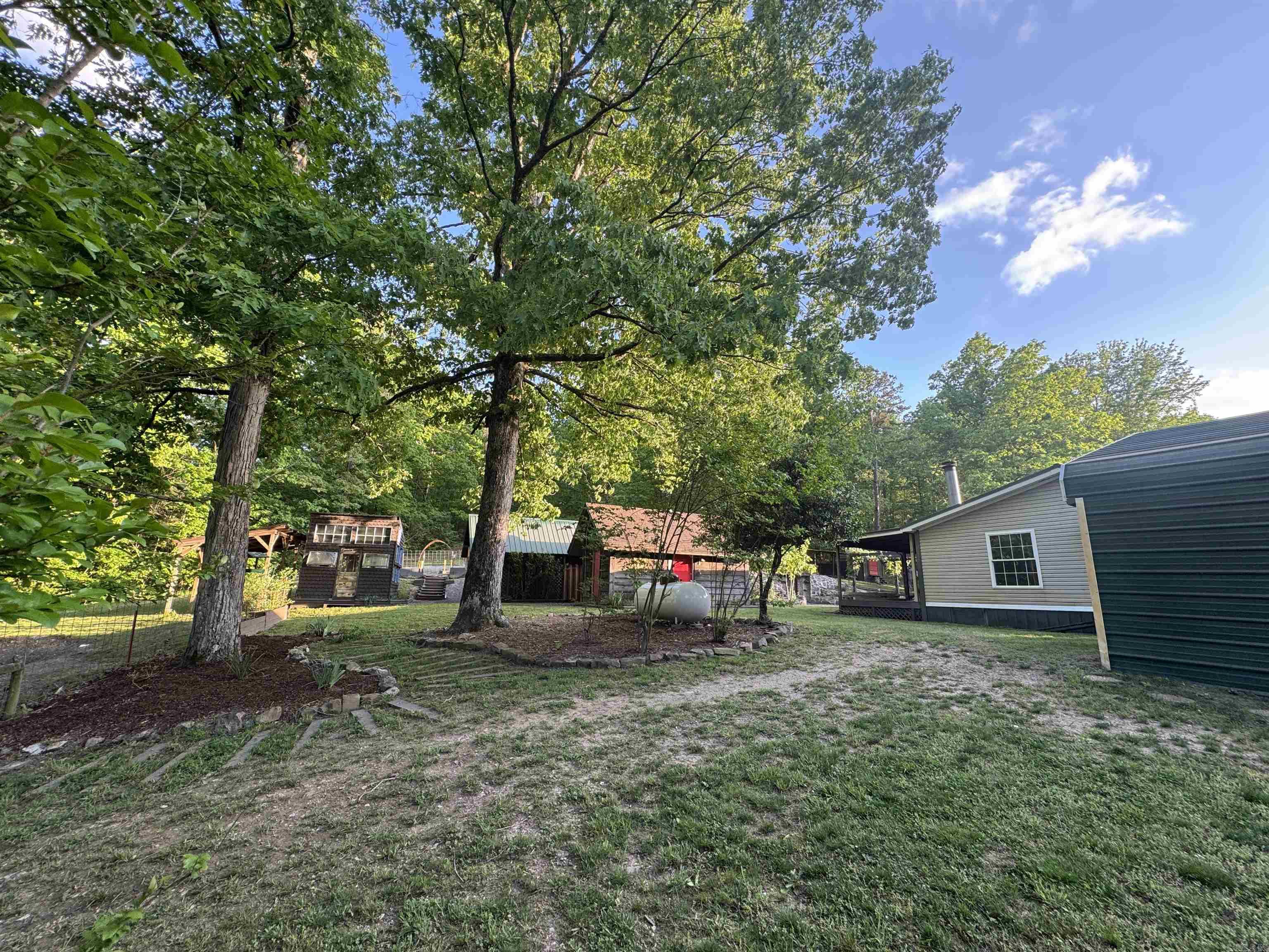 6902 Spring  Lonsdale, AR