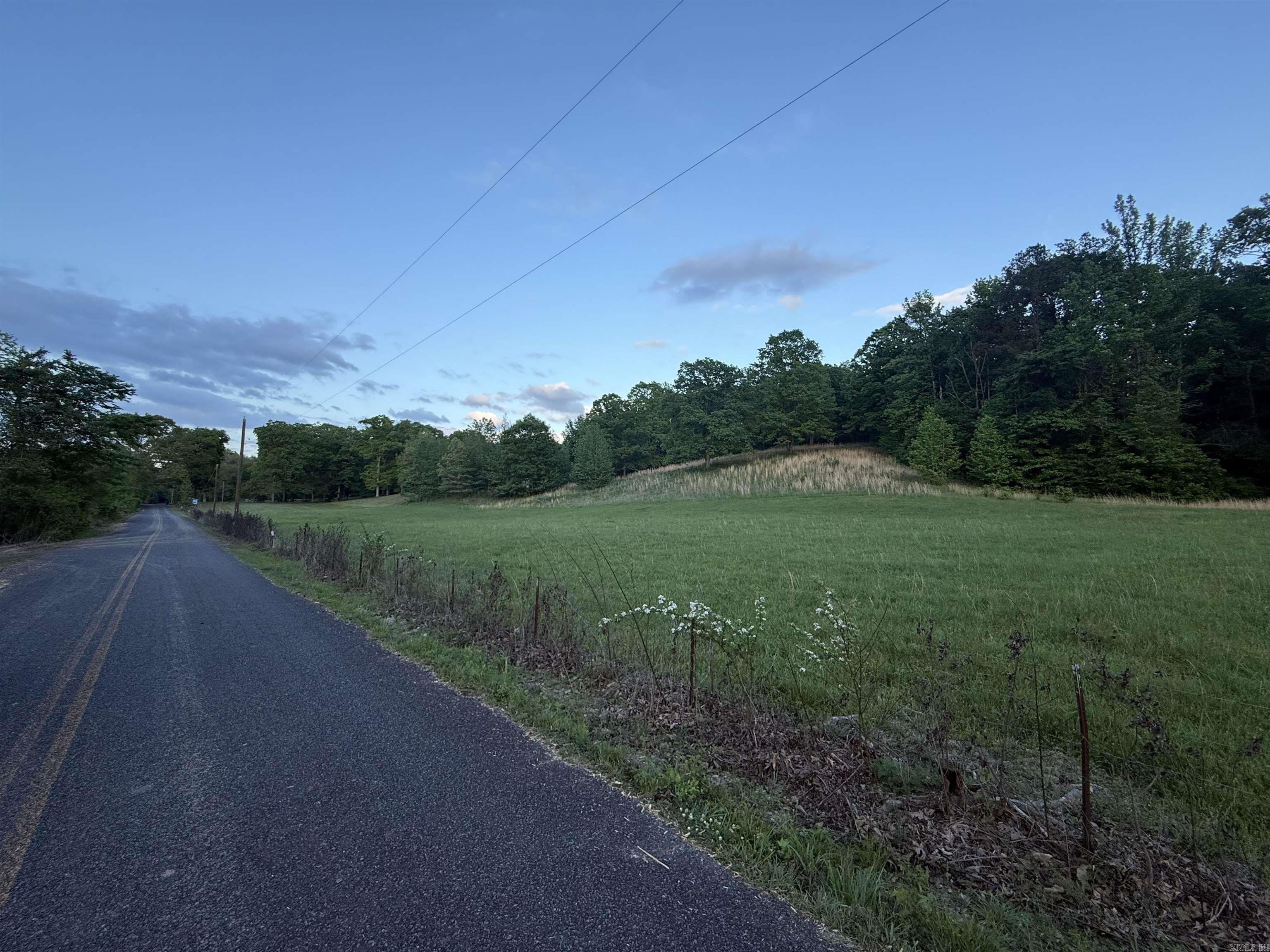 6902 Spring  Lonsdale, AR