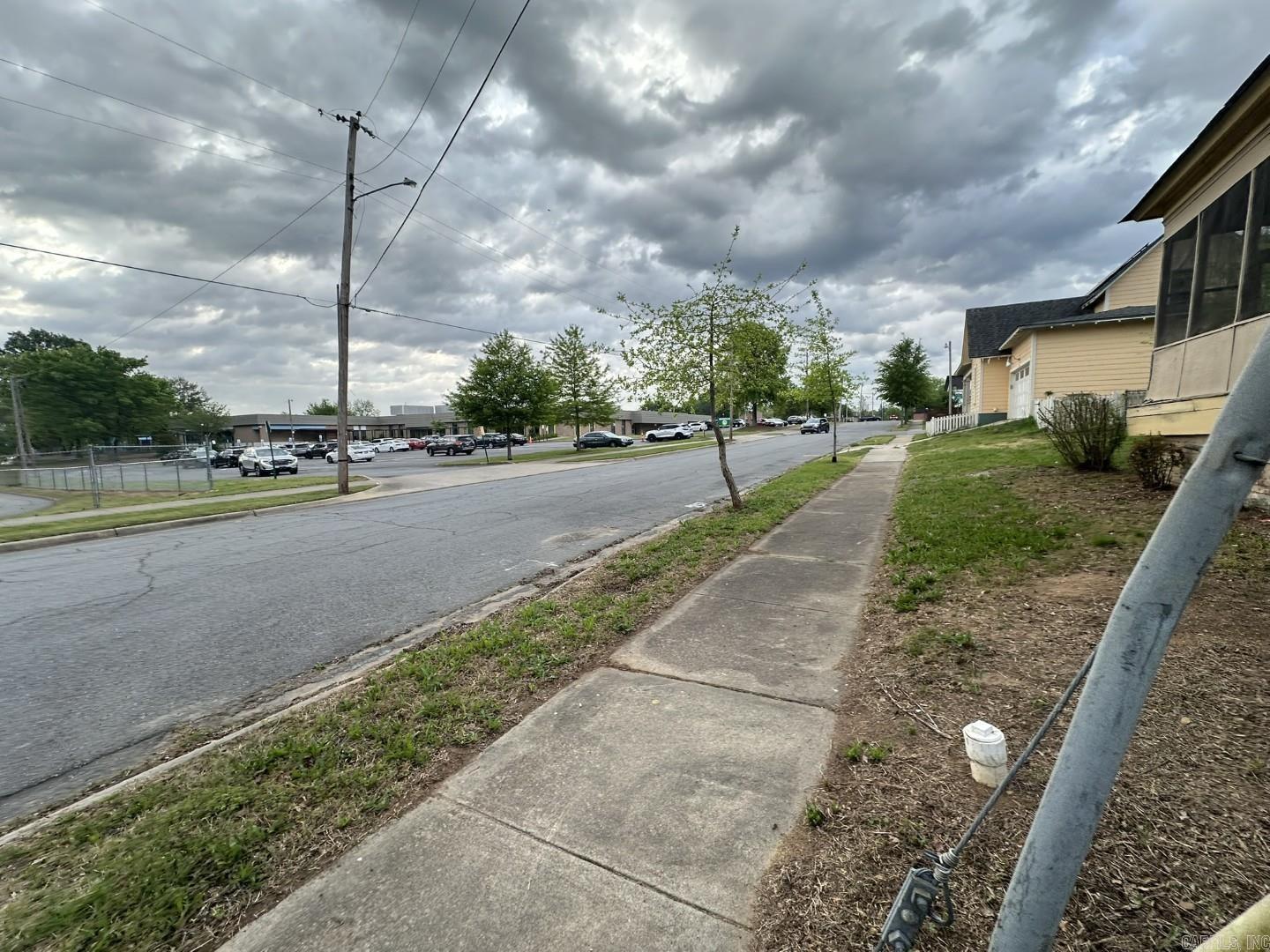 1516 Bragg  Little Rock, AR