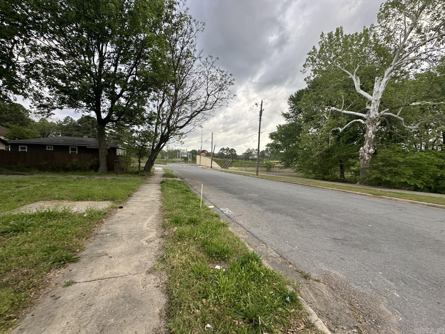 1516 Bragg  Little Rock, AR