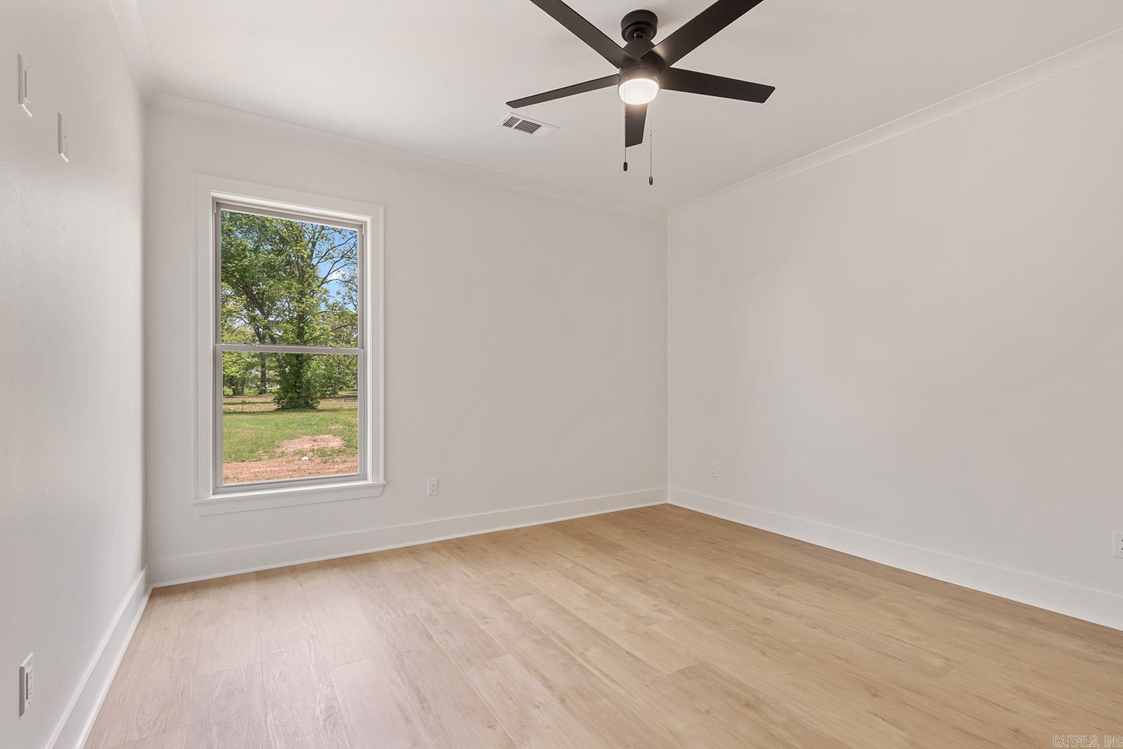 13835 Smarty Jones  Scott, AR