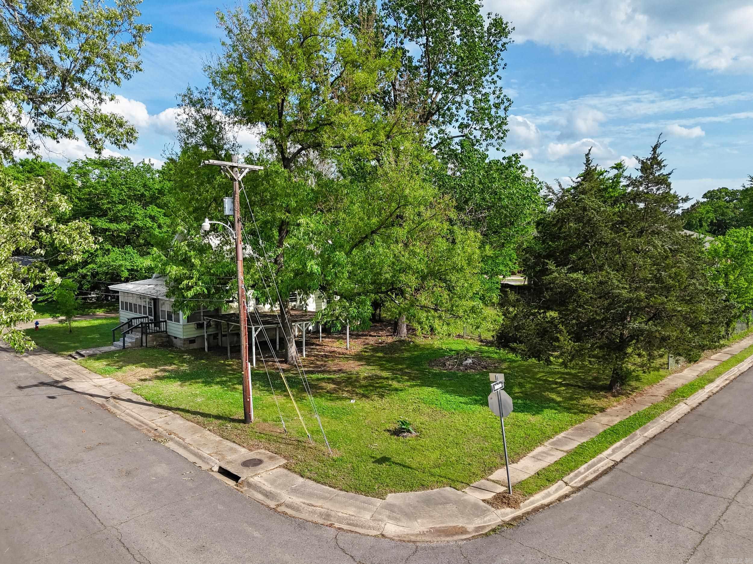 611 Fillmore  Clarksville, AR