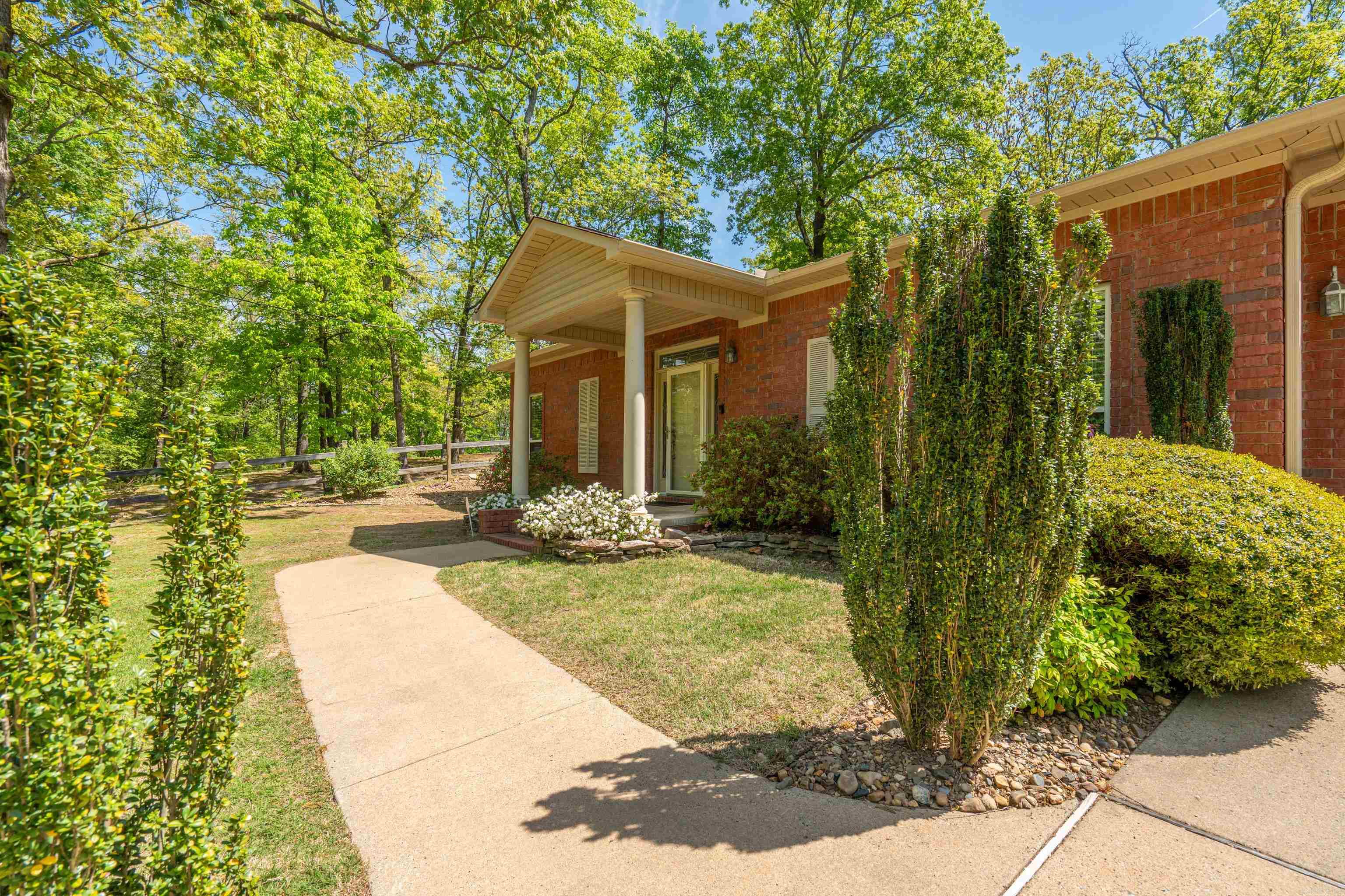 106 Clearview  Hot Springs, AR