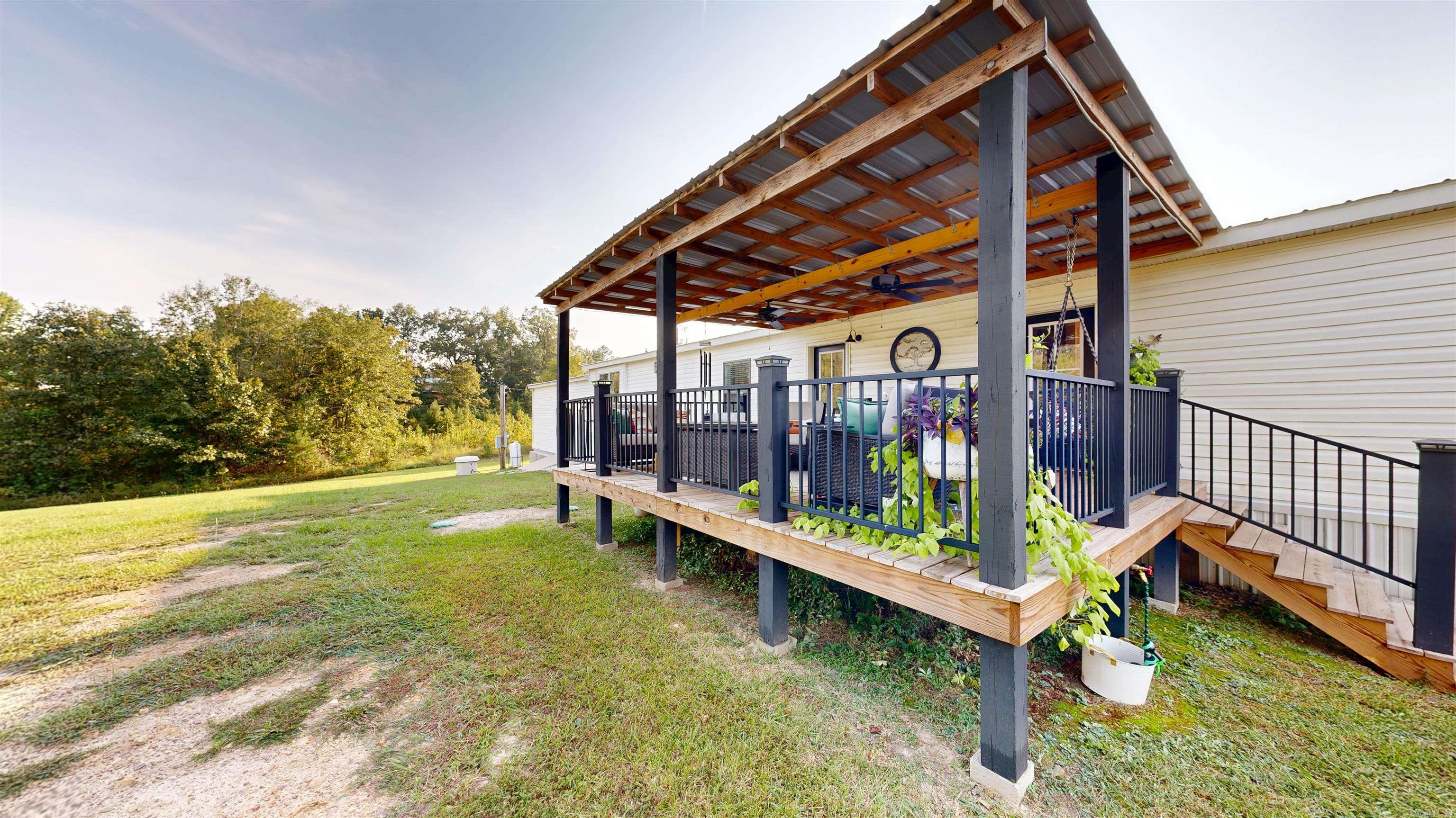 2570 Highway 7  Bismarck, AR