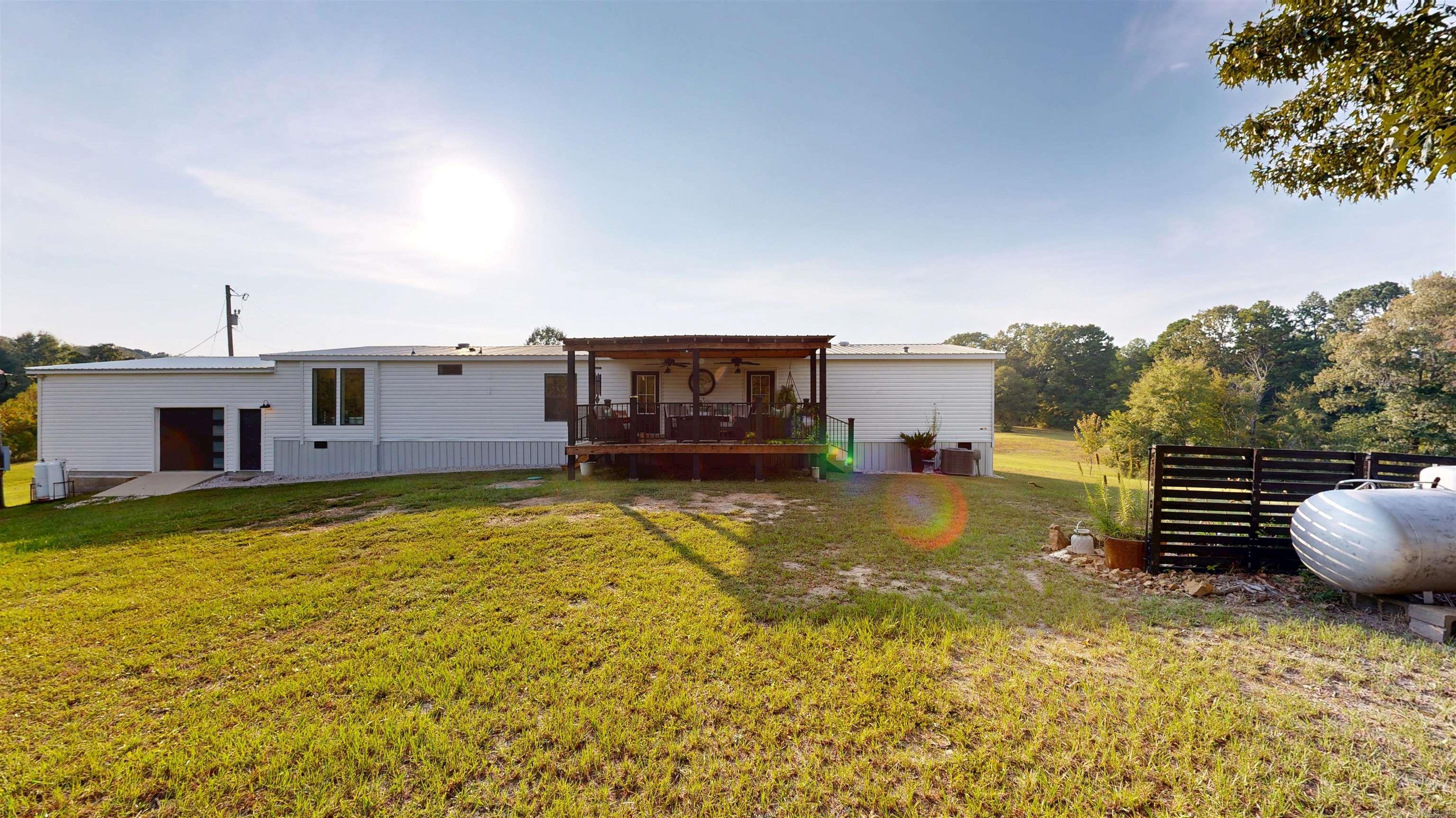 2570 Highway 7  Bismarck, AR