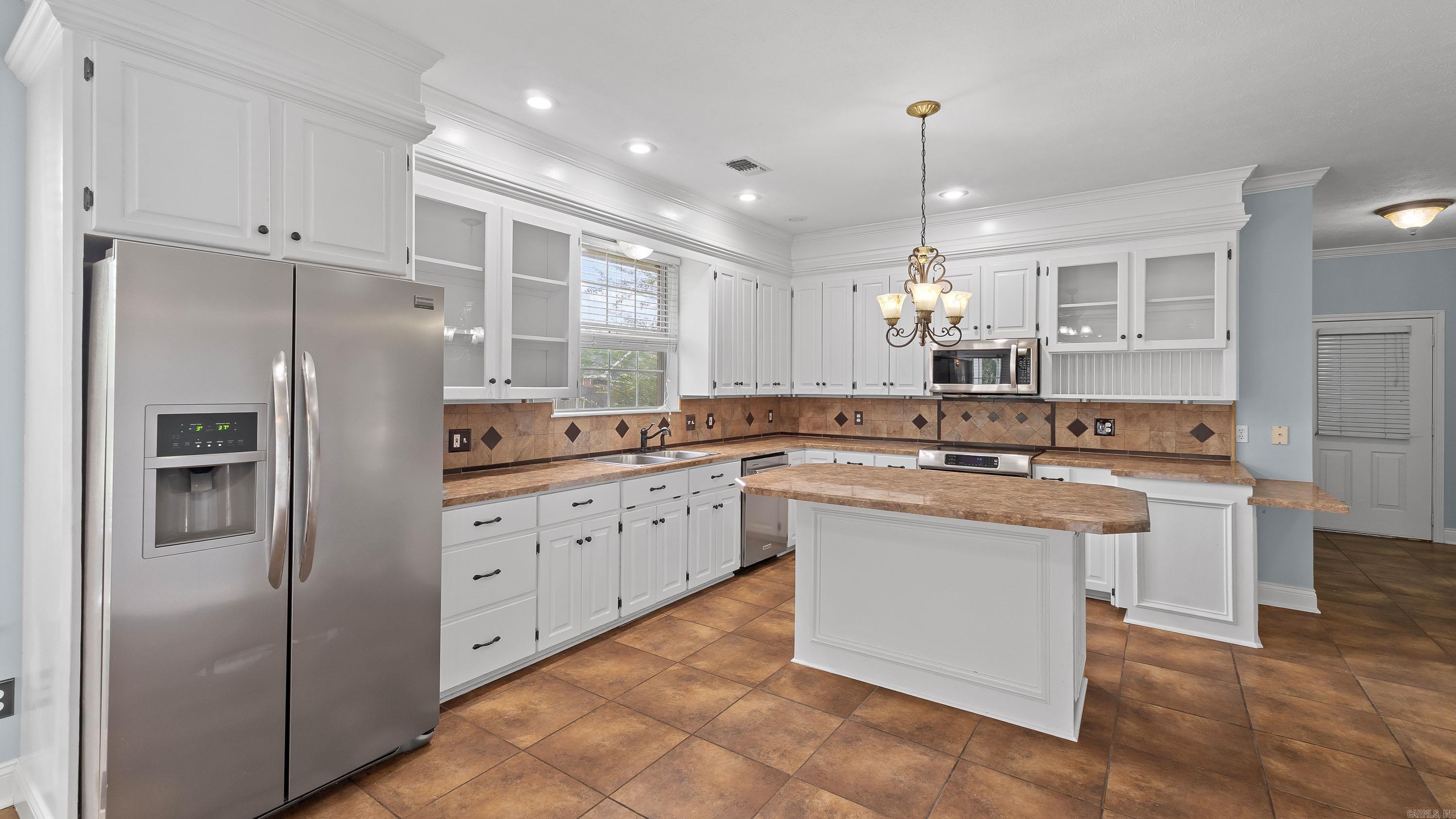 7005 Forest Oak  Texarkana, AR