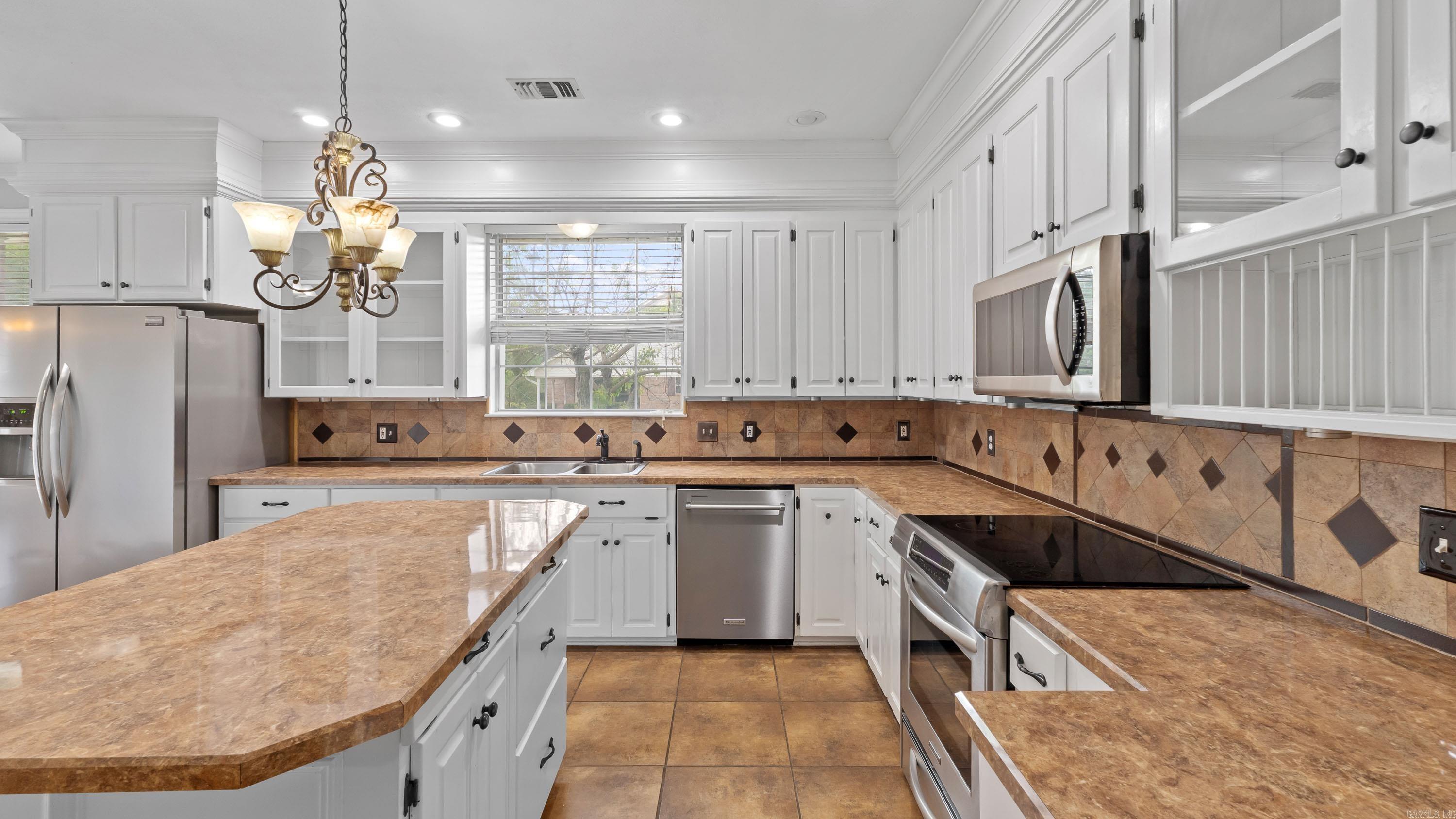 7005 Forest Oak  Texarkana, AR