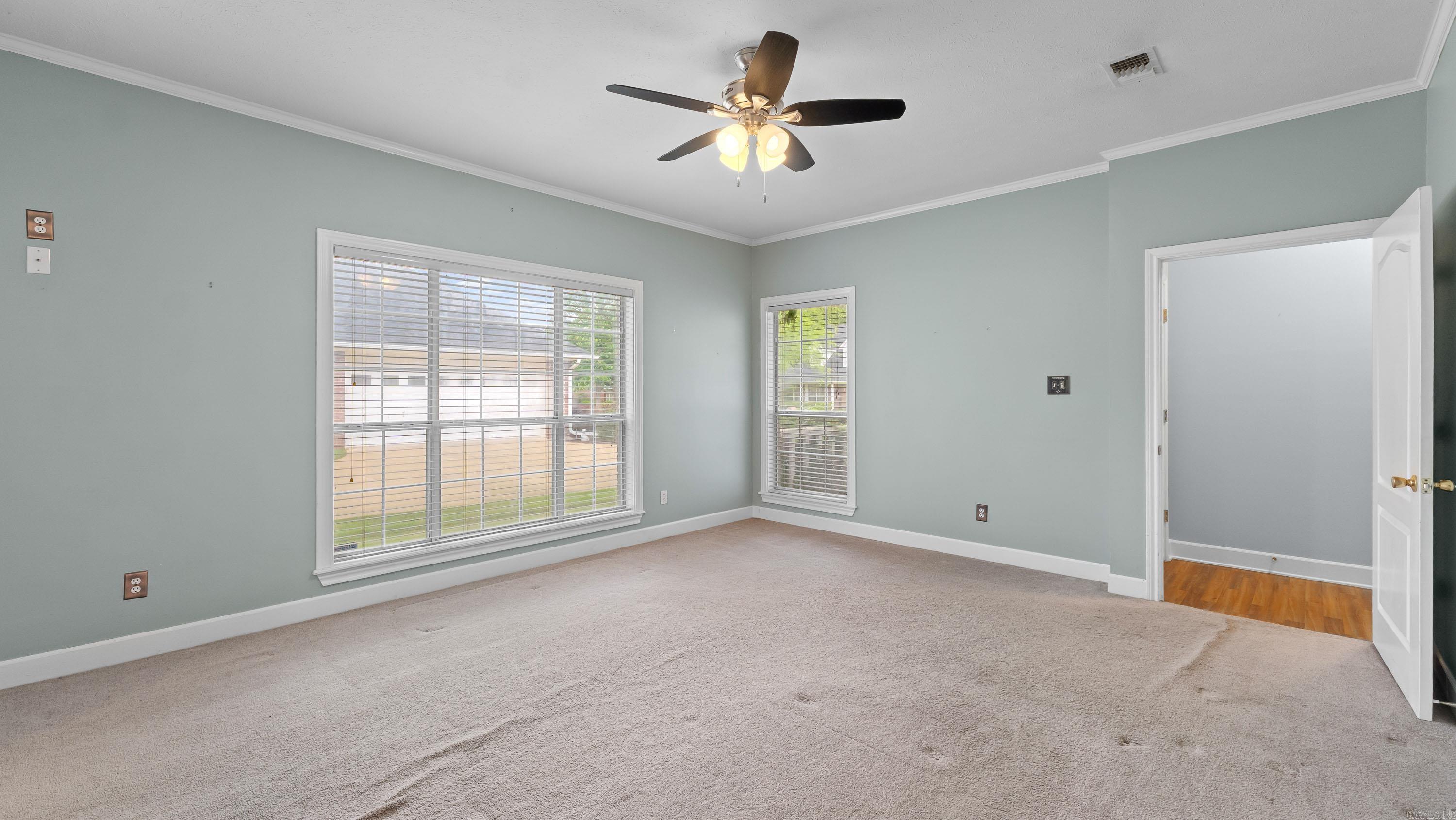 7005 Forest Oak  Texarkana, AR