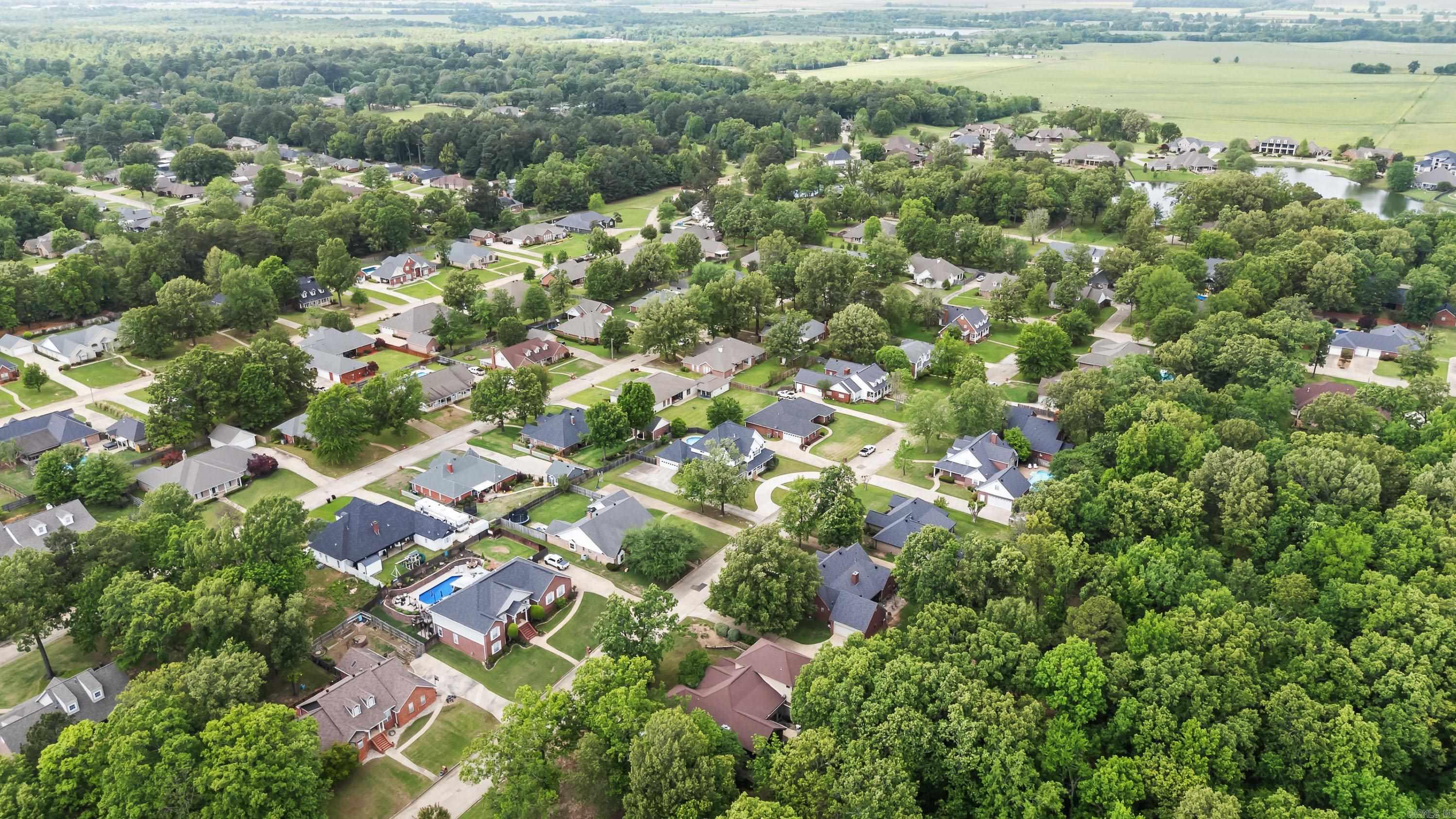 7005 Forest Oak  Texarkana, AR