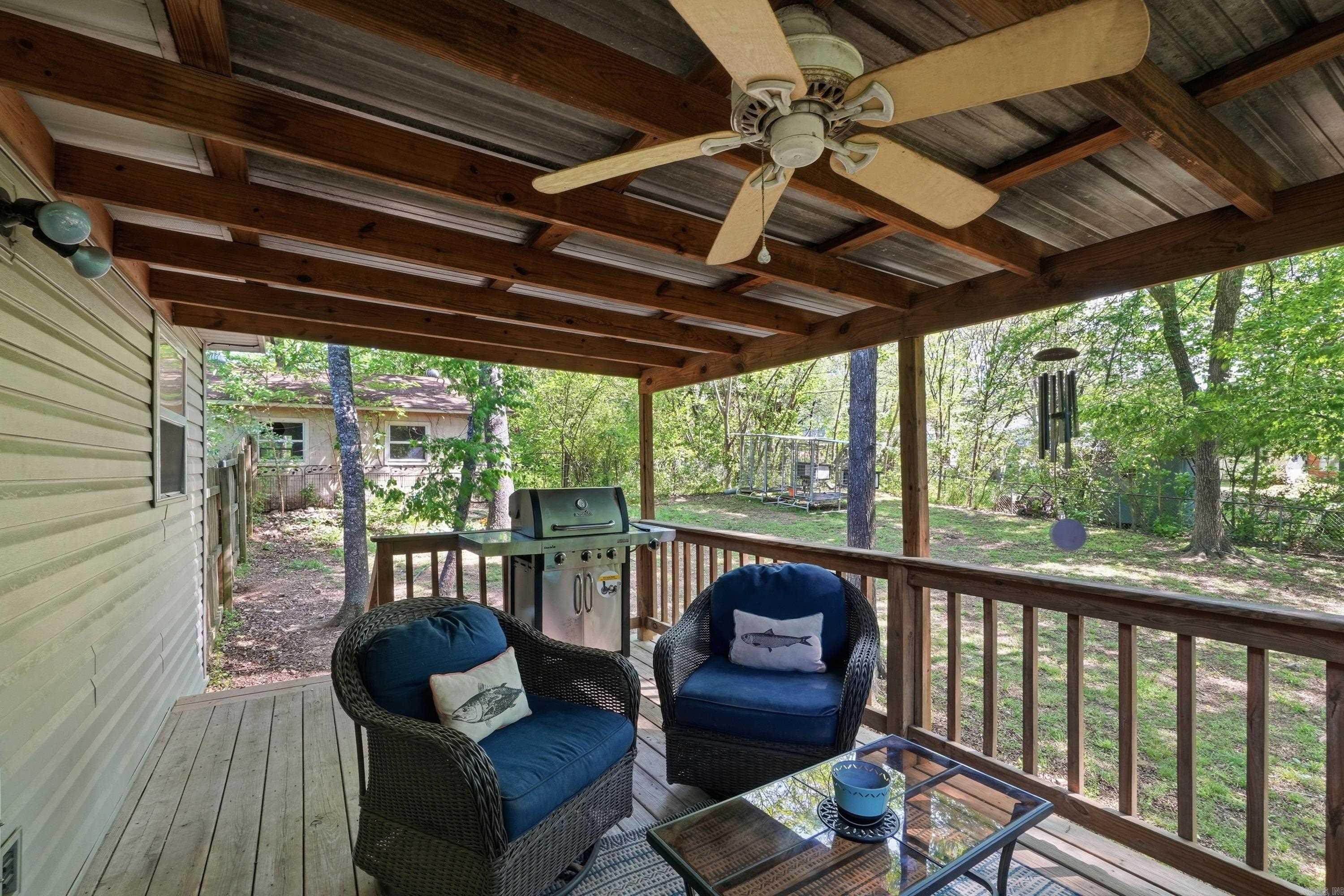 229 Adcock Rd  Hot Springs, AR