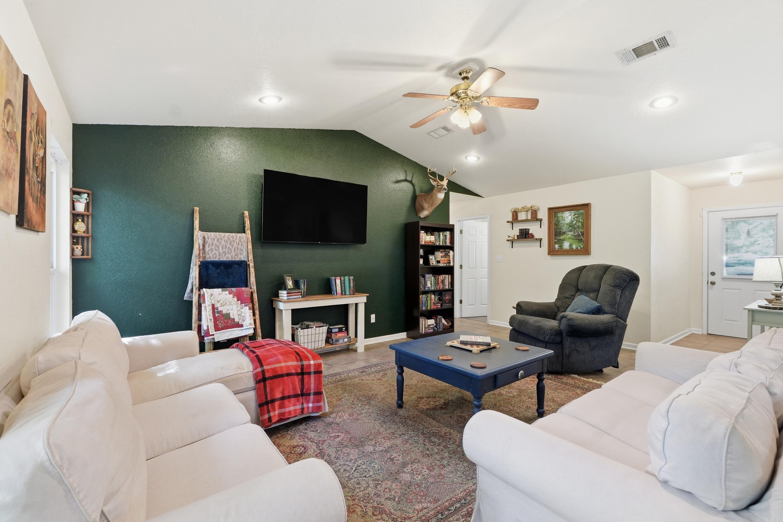 229 Adcock Rd  Hot Springs, AR