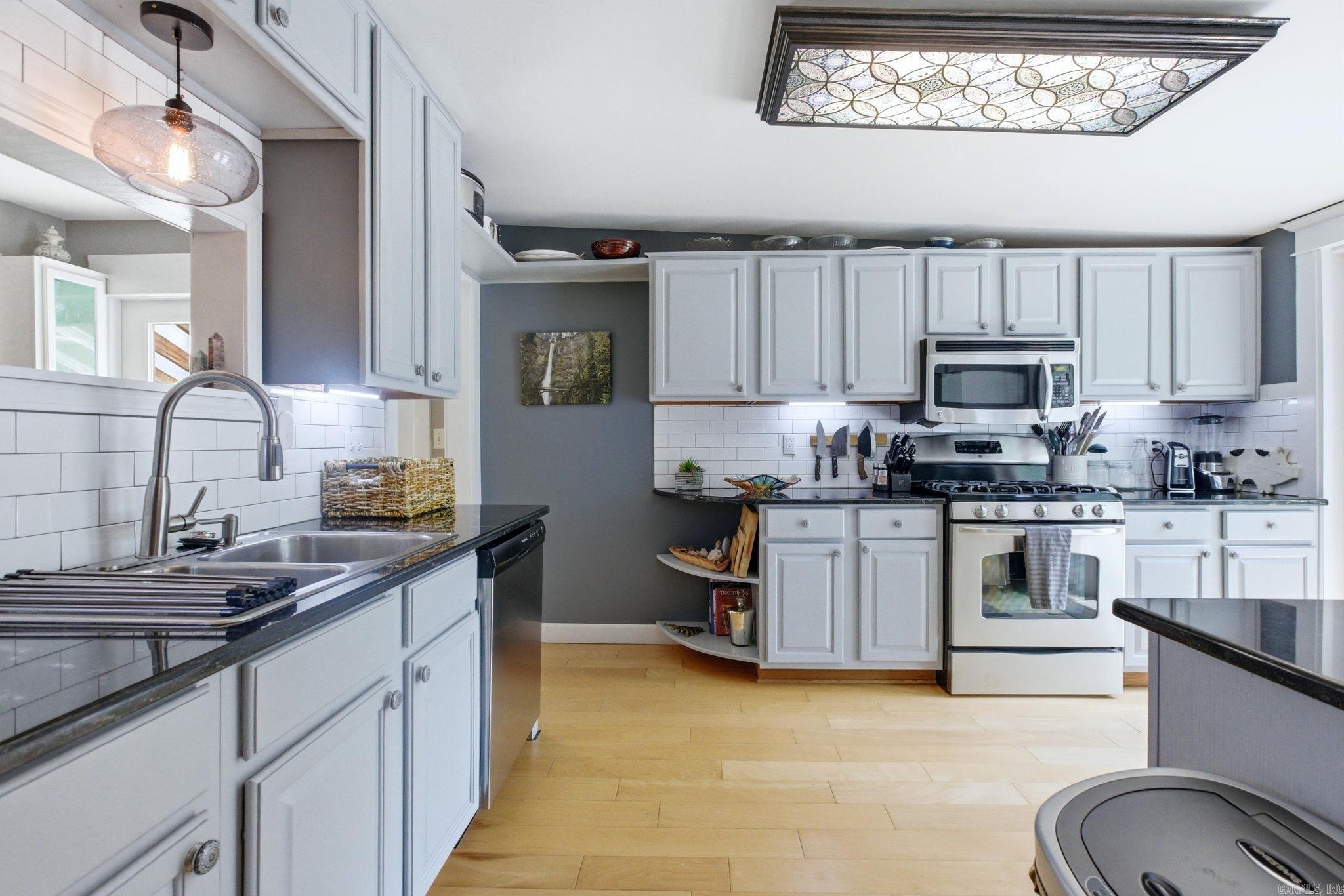 6523 Kenwood Road Cammack Village, AR 72207