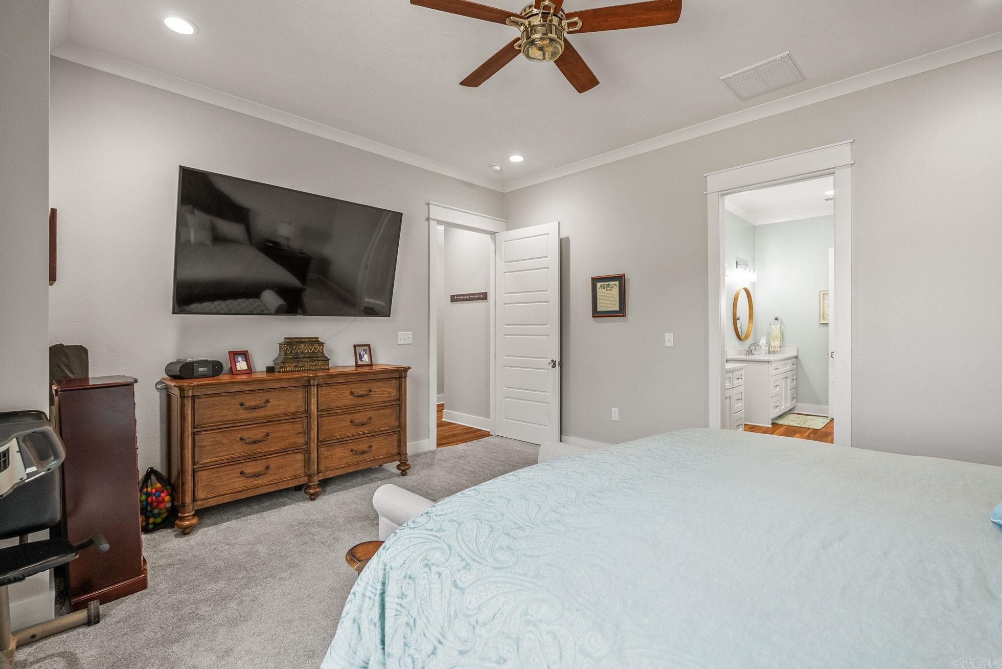 107 Holloway  Greenbrier, AR