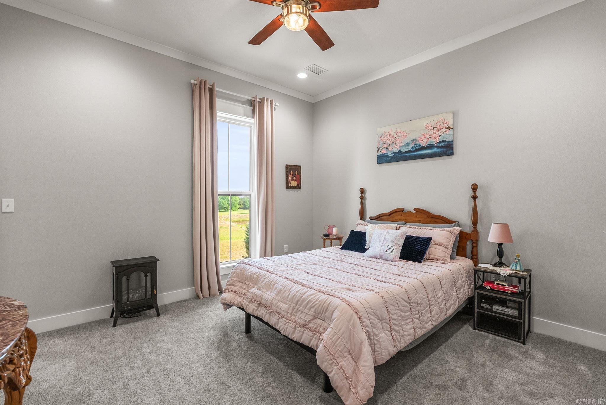 107 Holloway  Greenbrier, AR