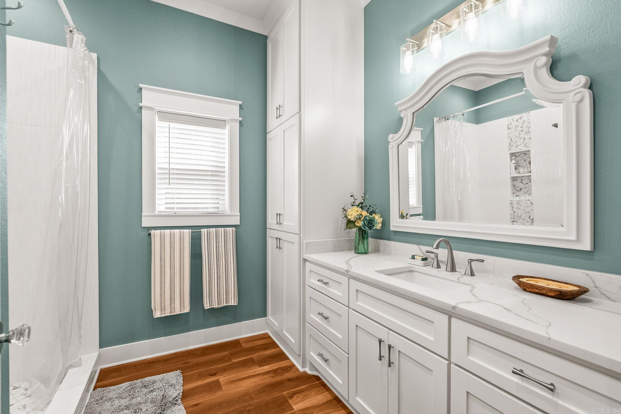 107 Holloway  Greenbrier, AR