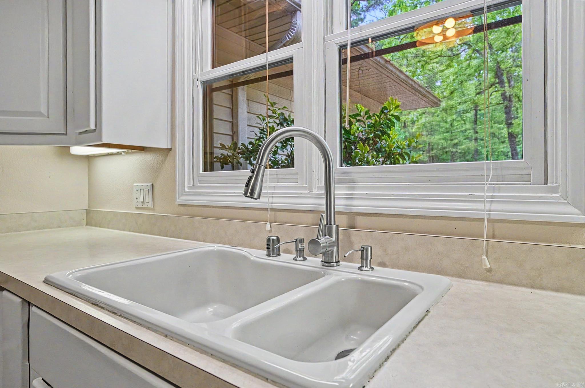 21 Surtidor Lane  Hot Springs Village, AR