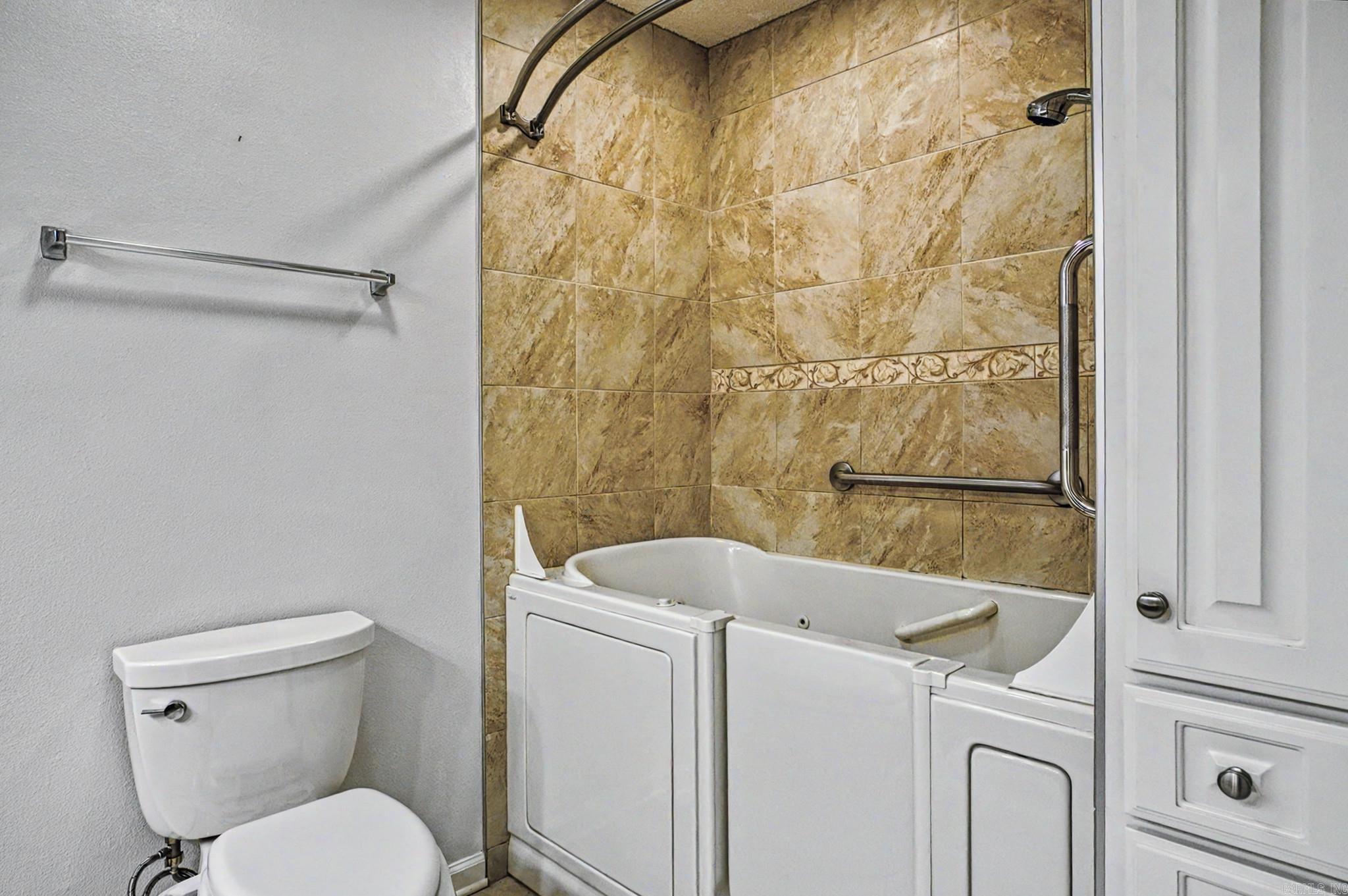 21 Surtidor Lane  Hot Springs Village, AR