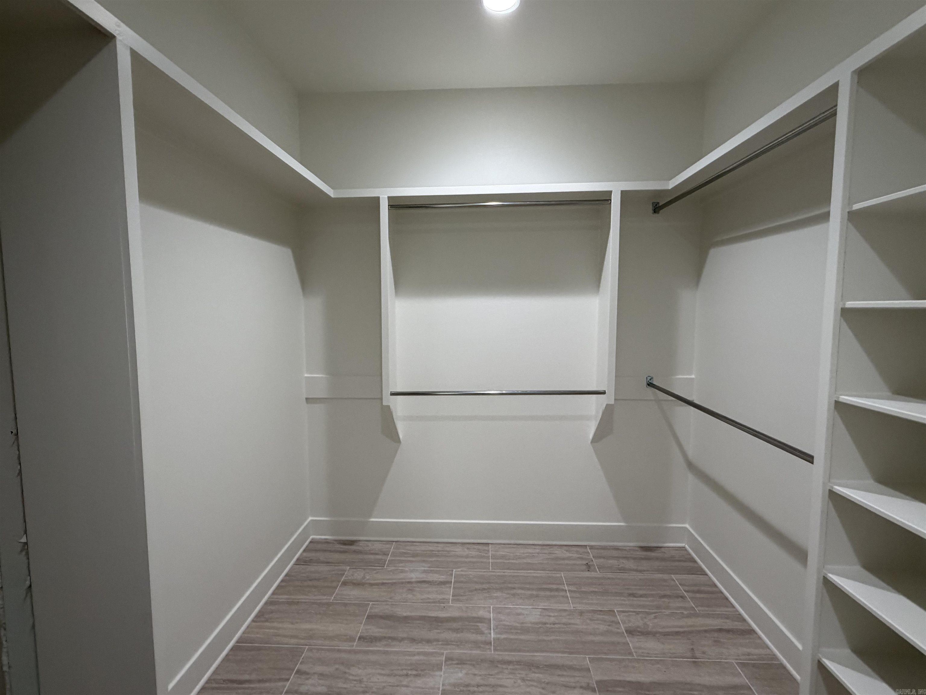 13 Corvera  Hot Springs Village, AR