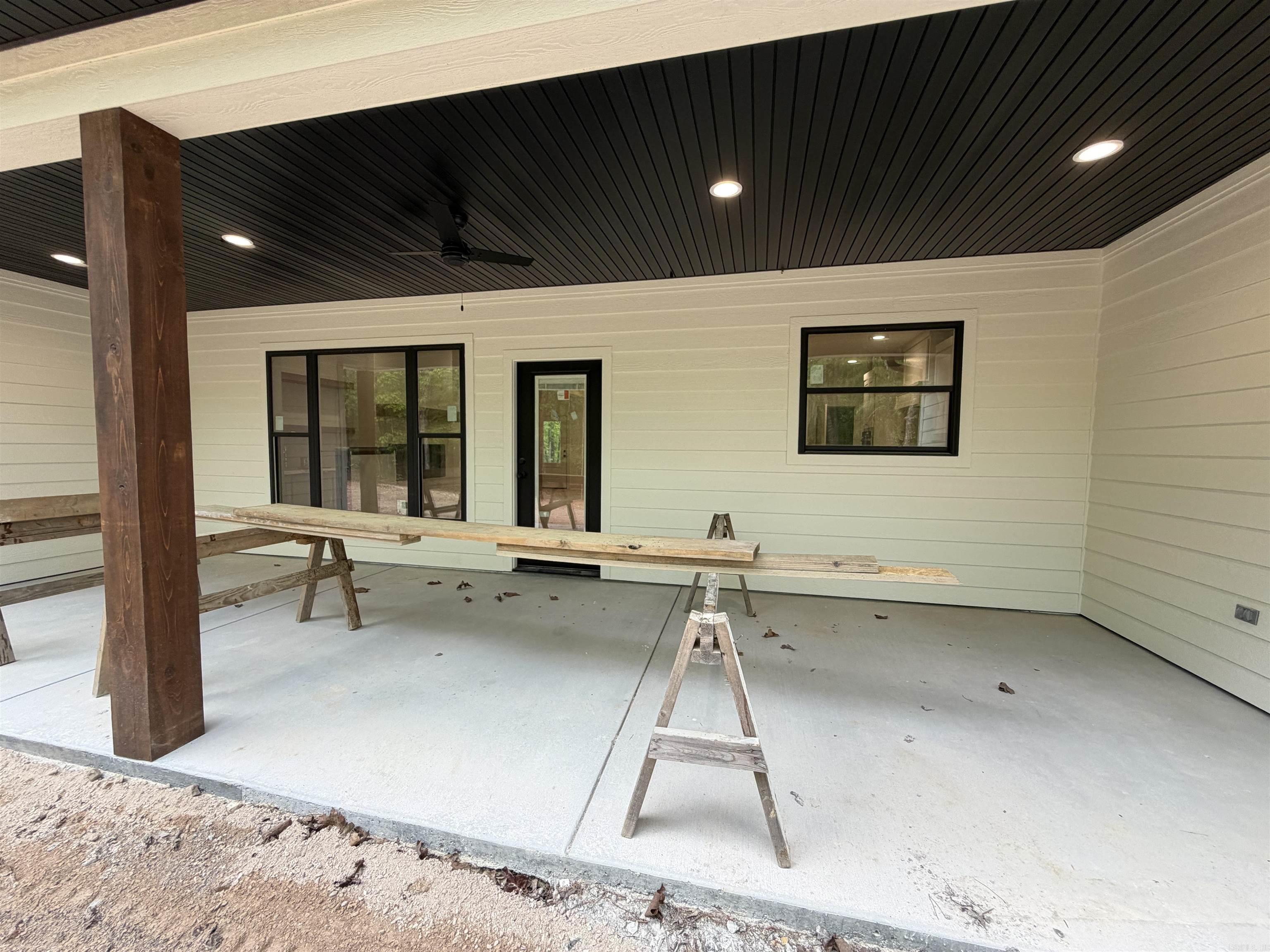 13 Corvera  Hot Springs Village, AR