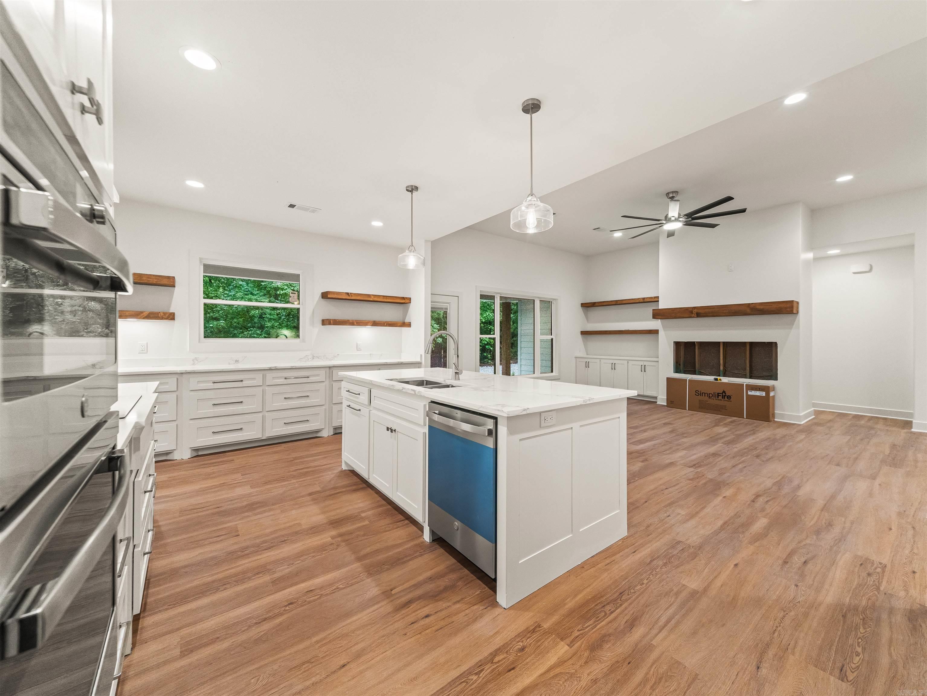 13 Corvera Place Hot Springs Village, AR 71909