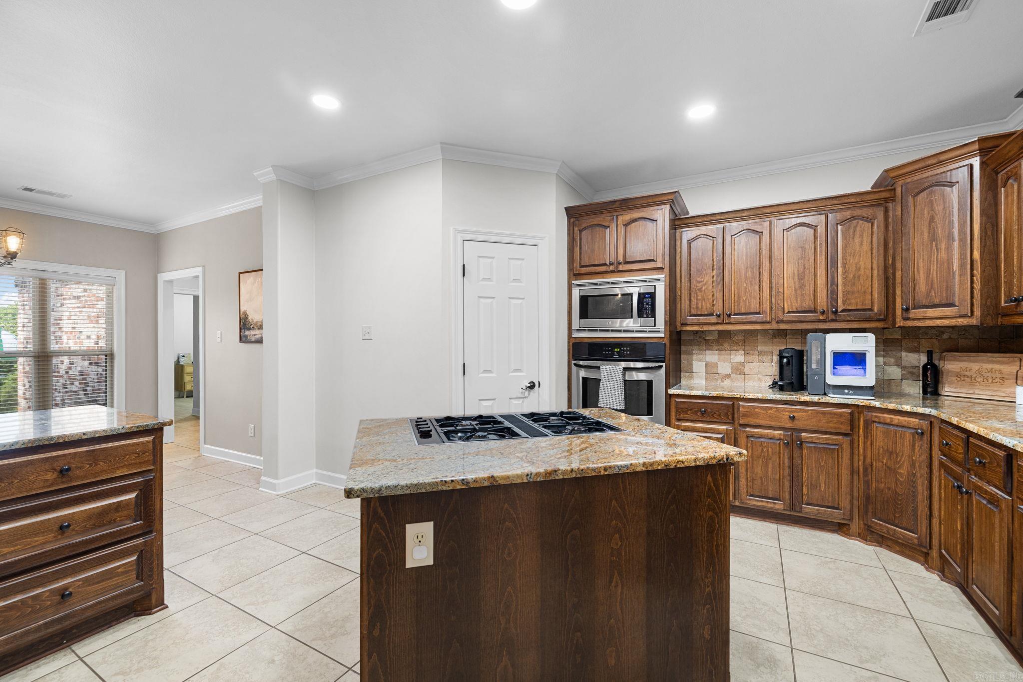 502 Greystone  Cabot, AR