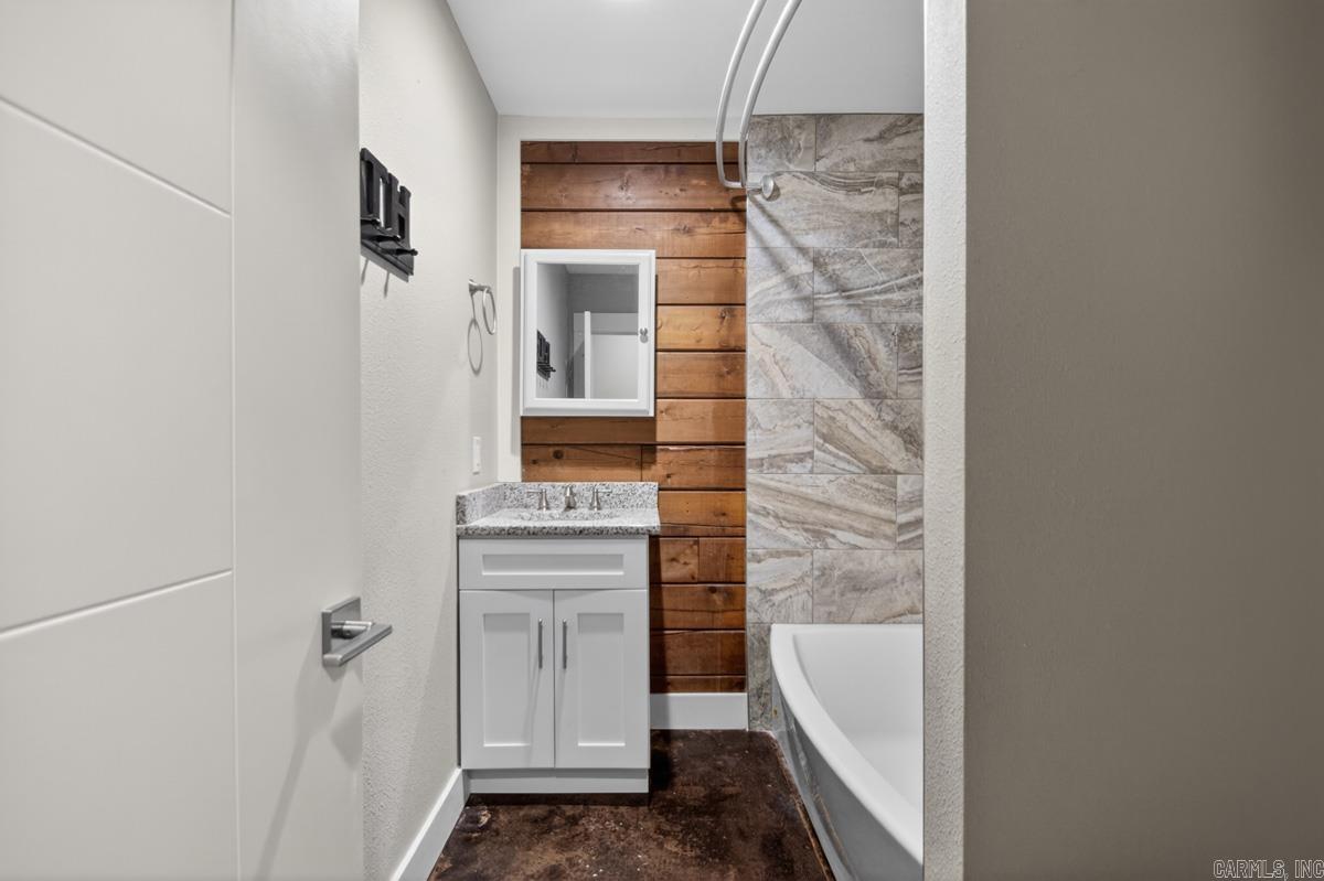 1028 Woody  Bryant, AR